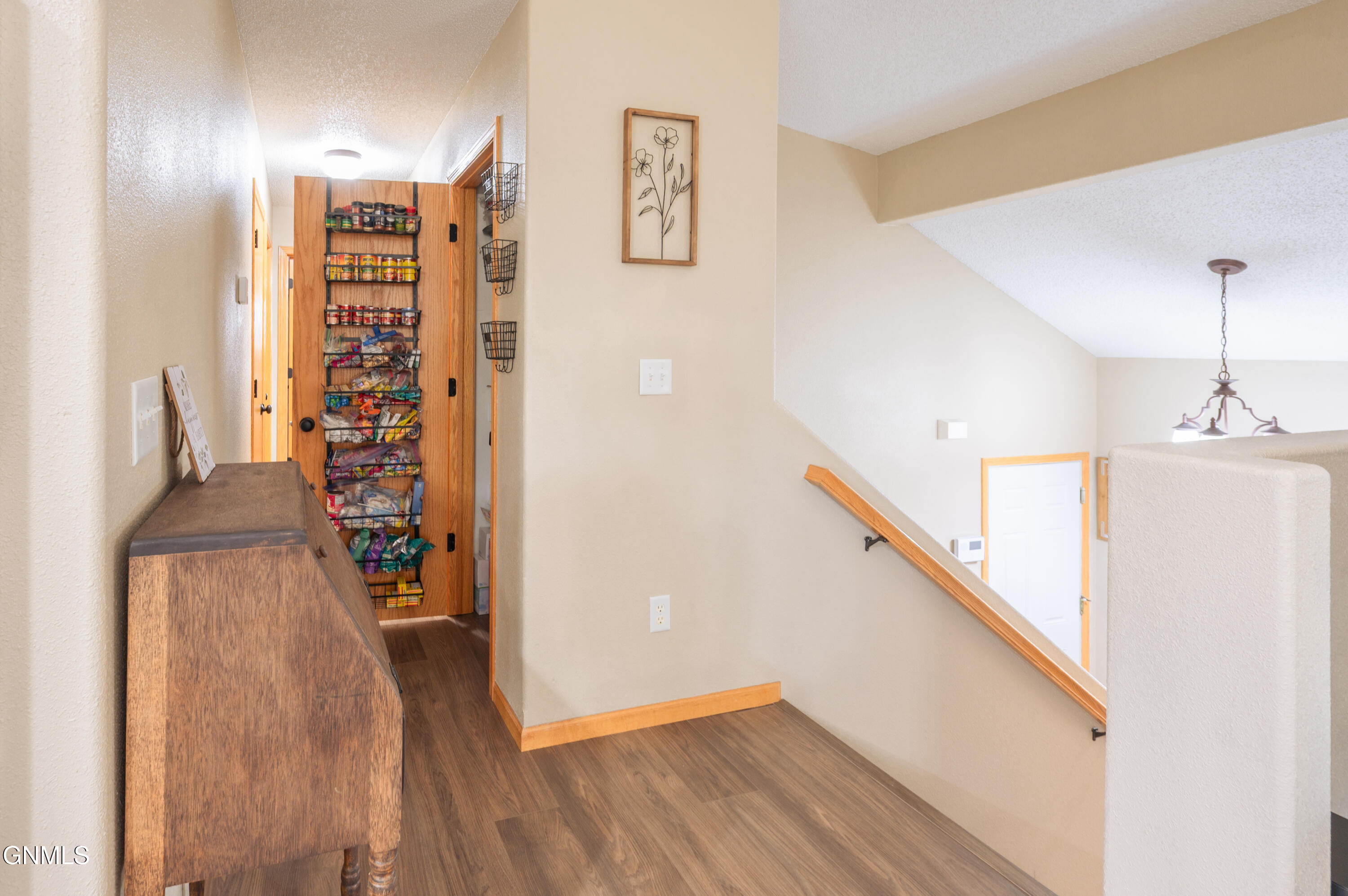 7427 Sandstone Drive