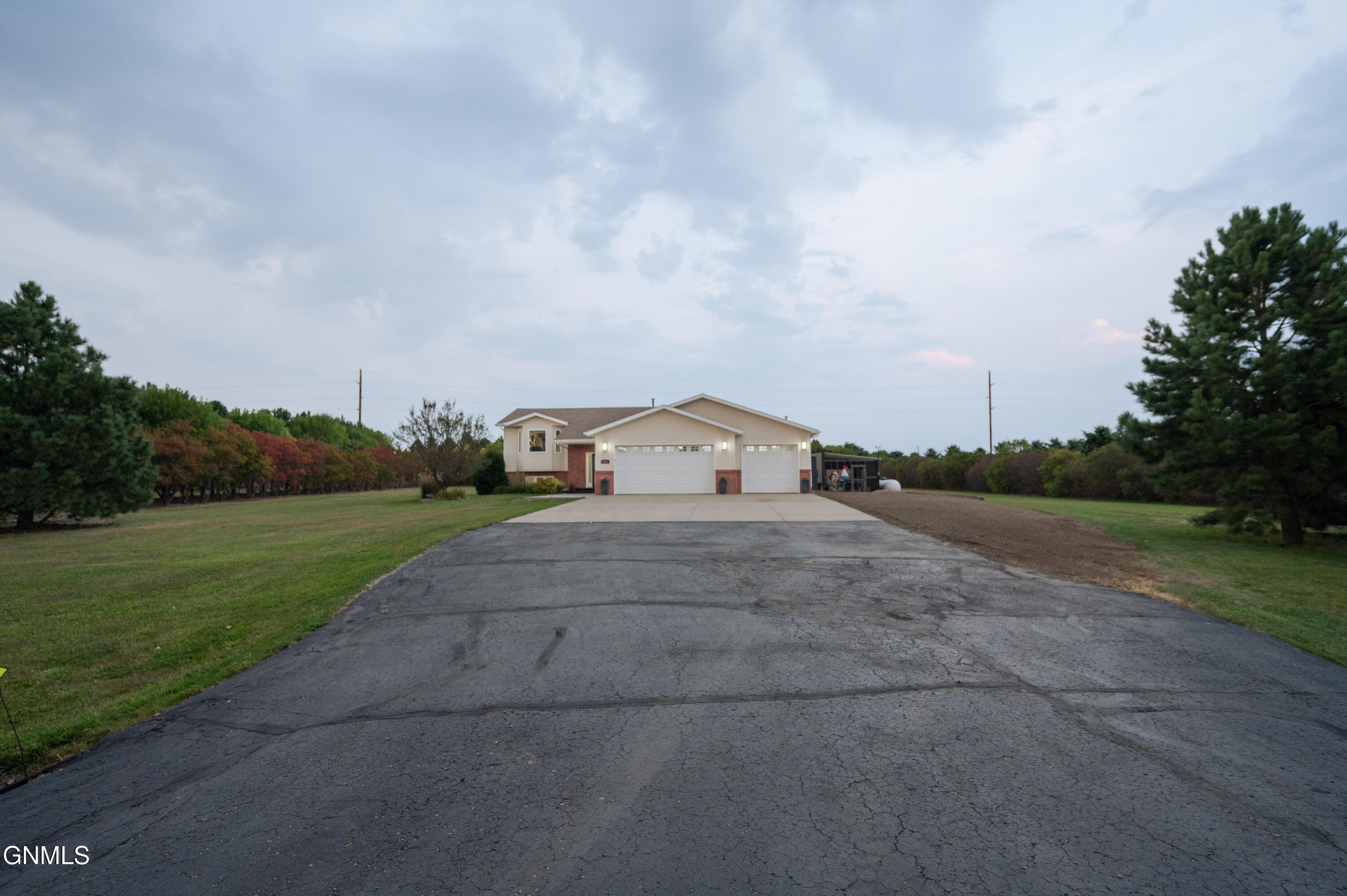 7427 Sandstone Drive