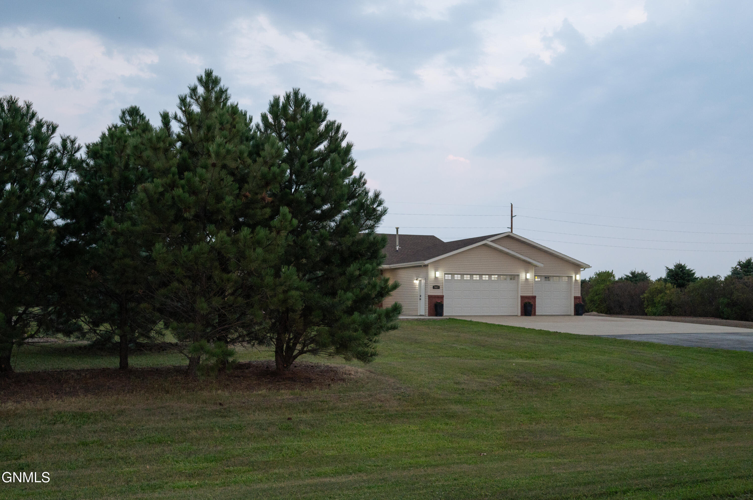 7427 Sandstone Drive