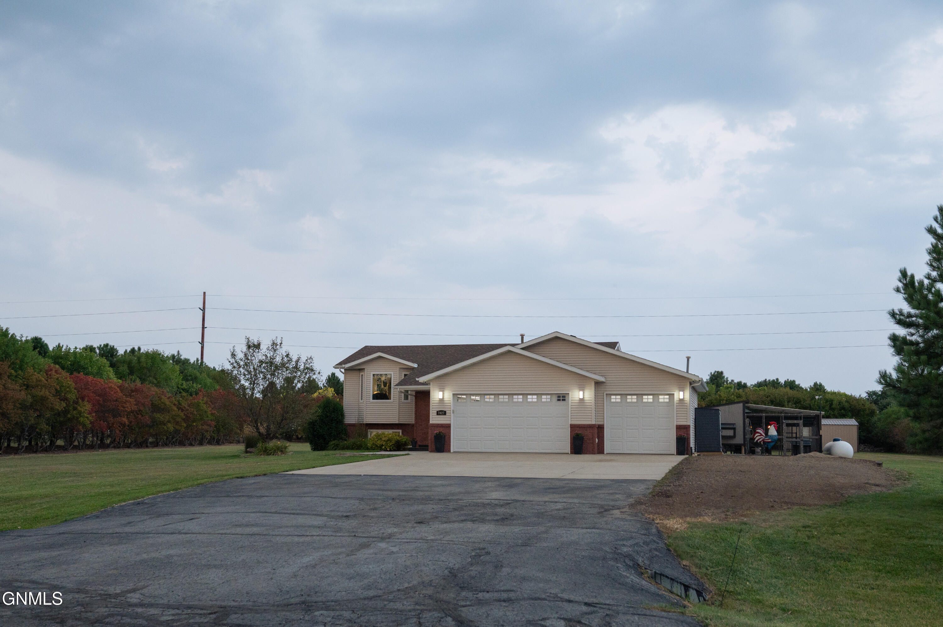 7427 Sandstone Drive