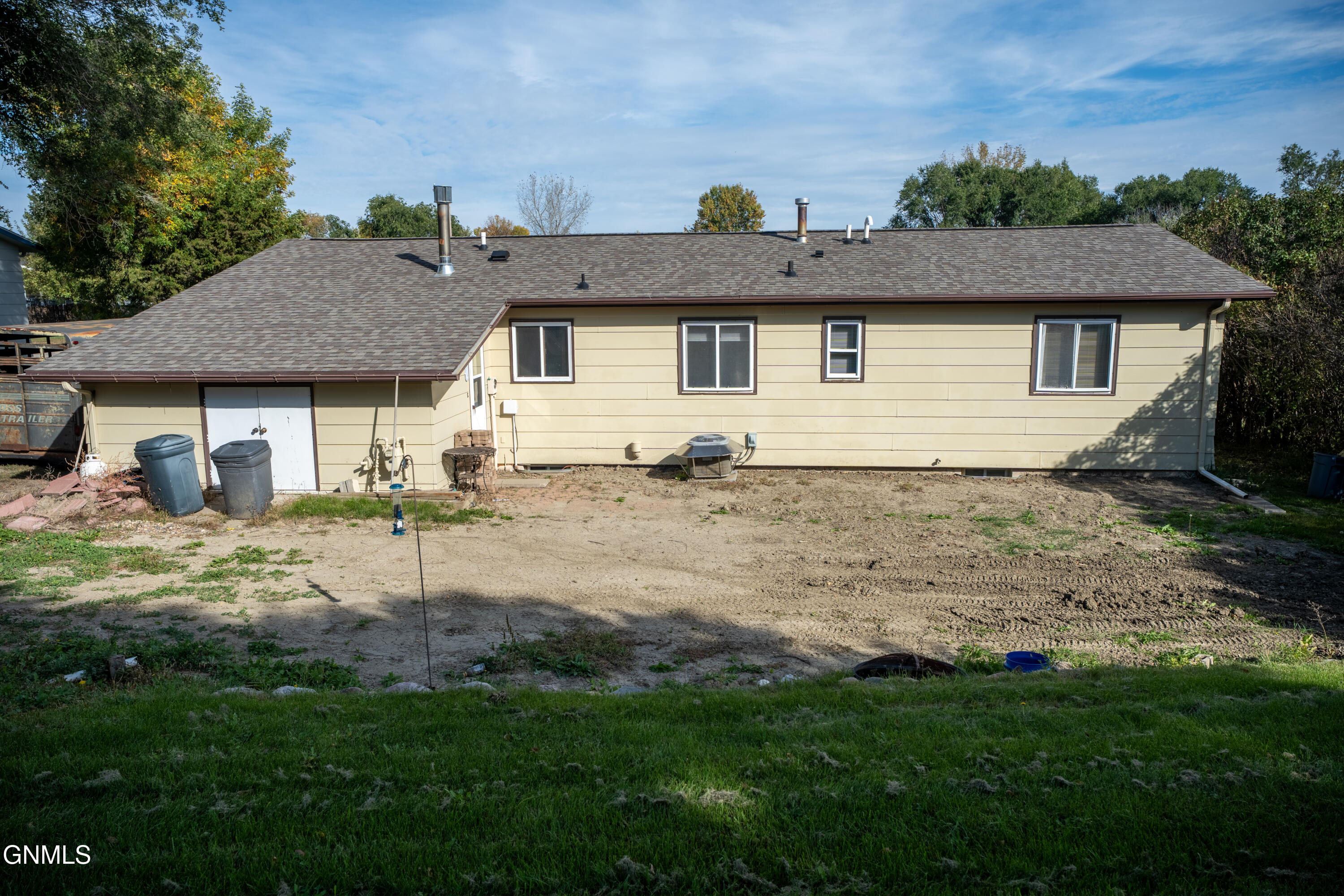 2134 Coulee Drive N