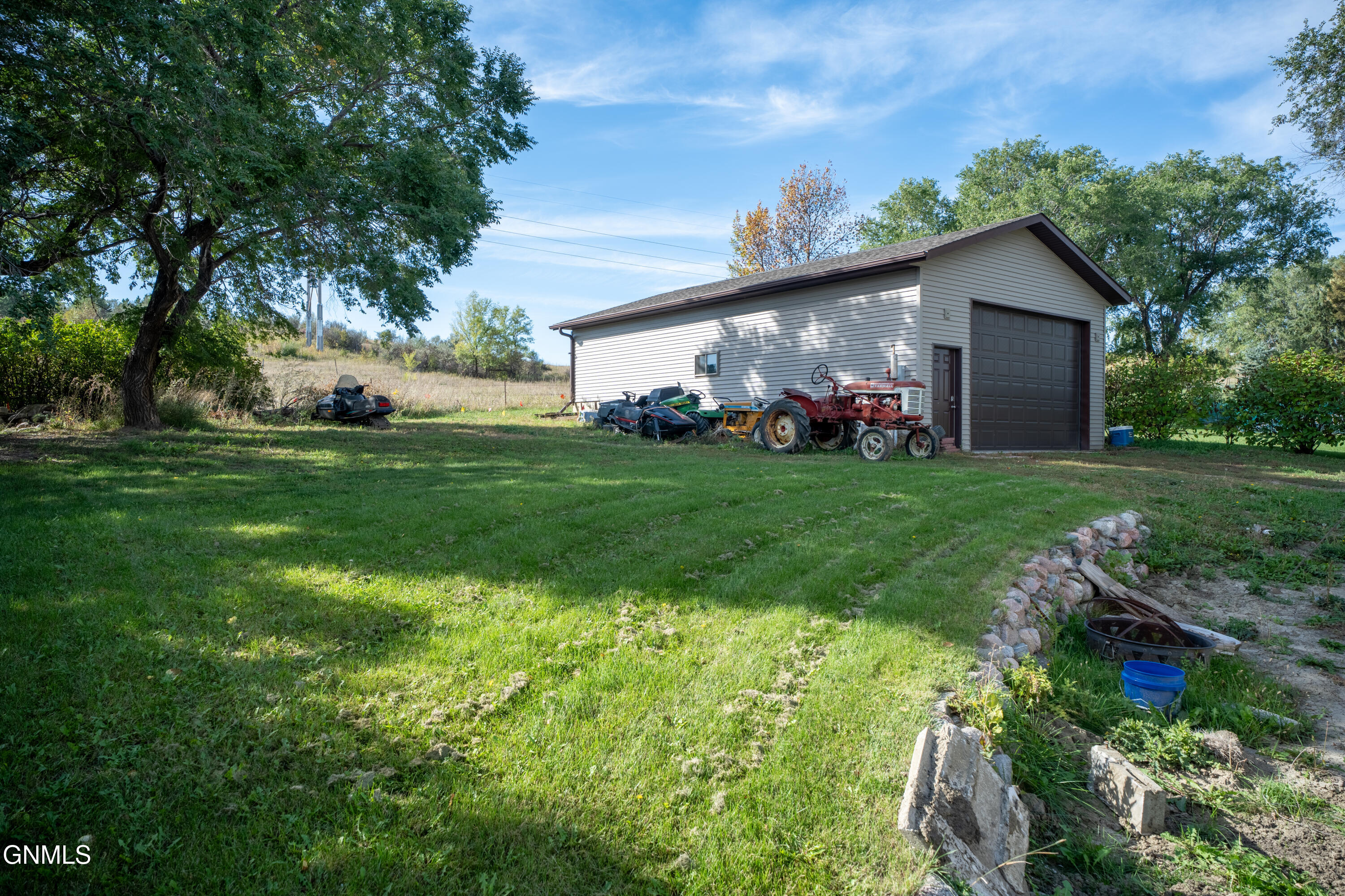 2134 Coulee Drive N