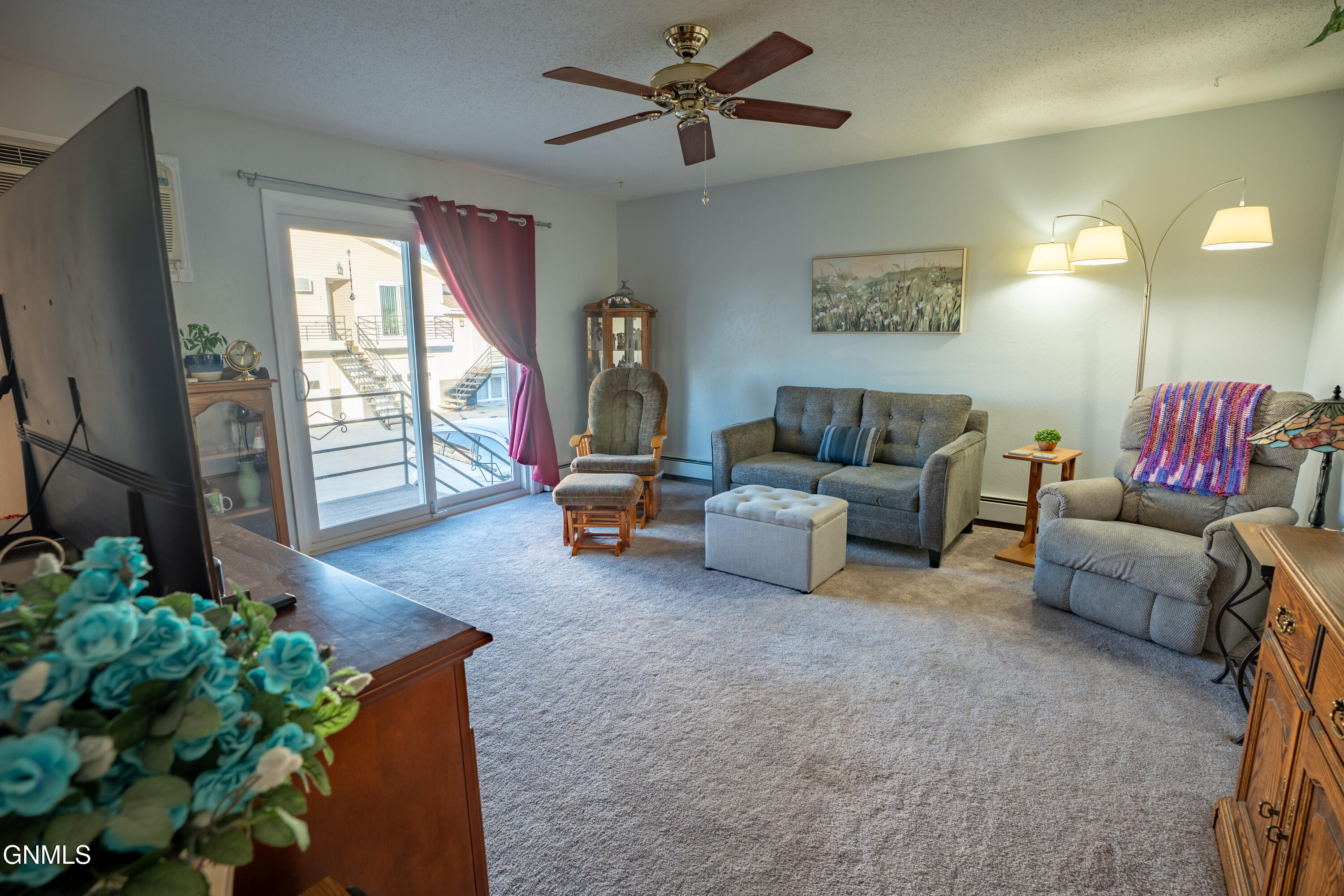 707 Interstate Avenue E, 4