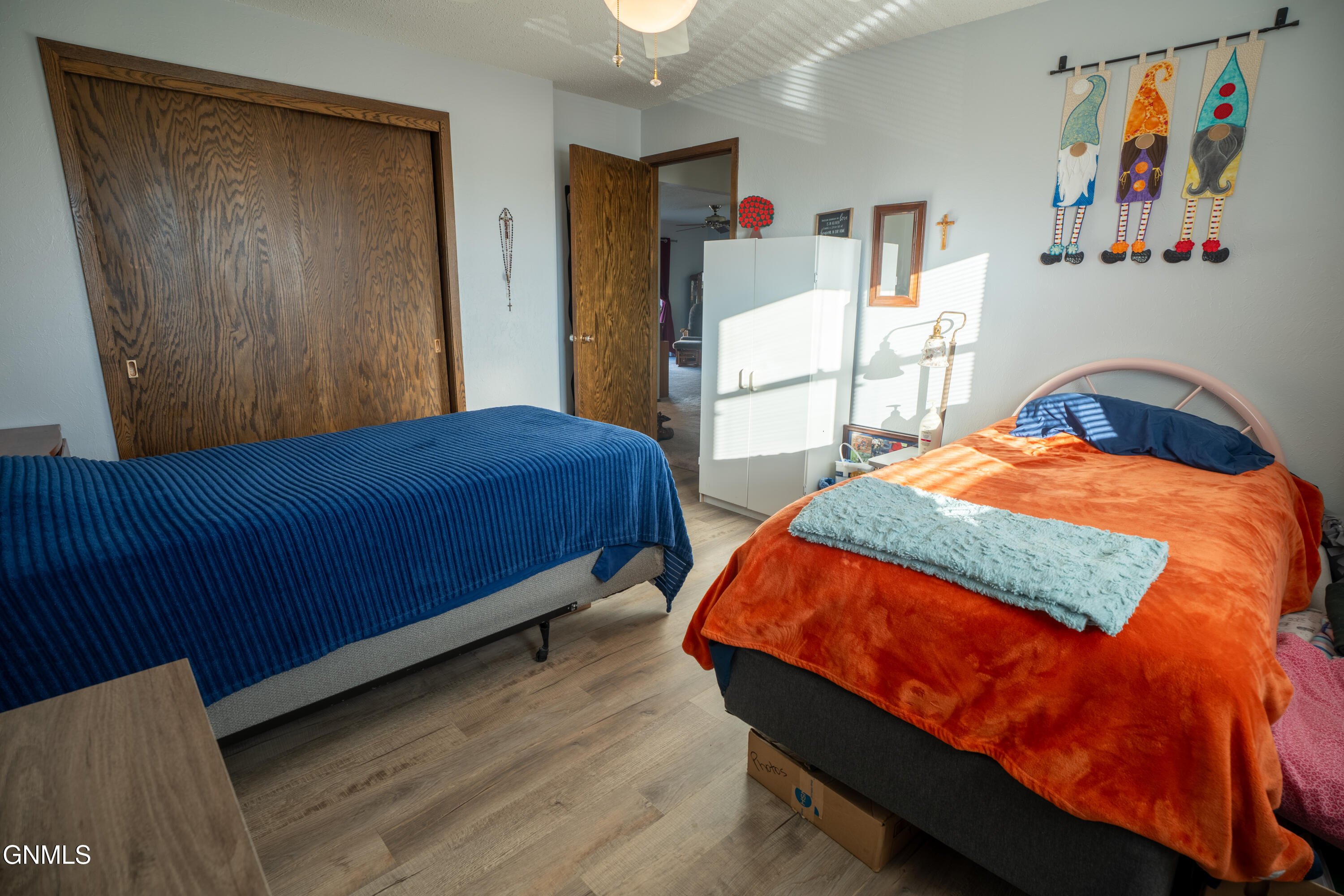 707 Interstate Avenue E, 4