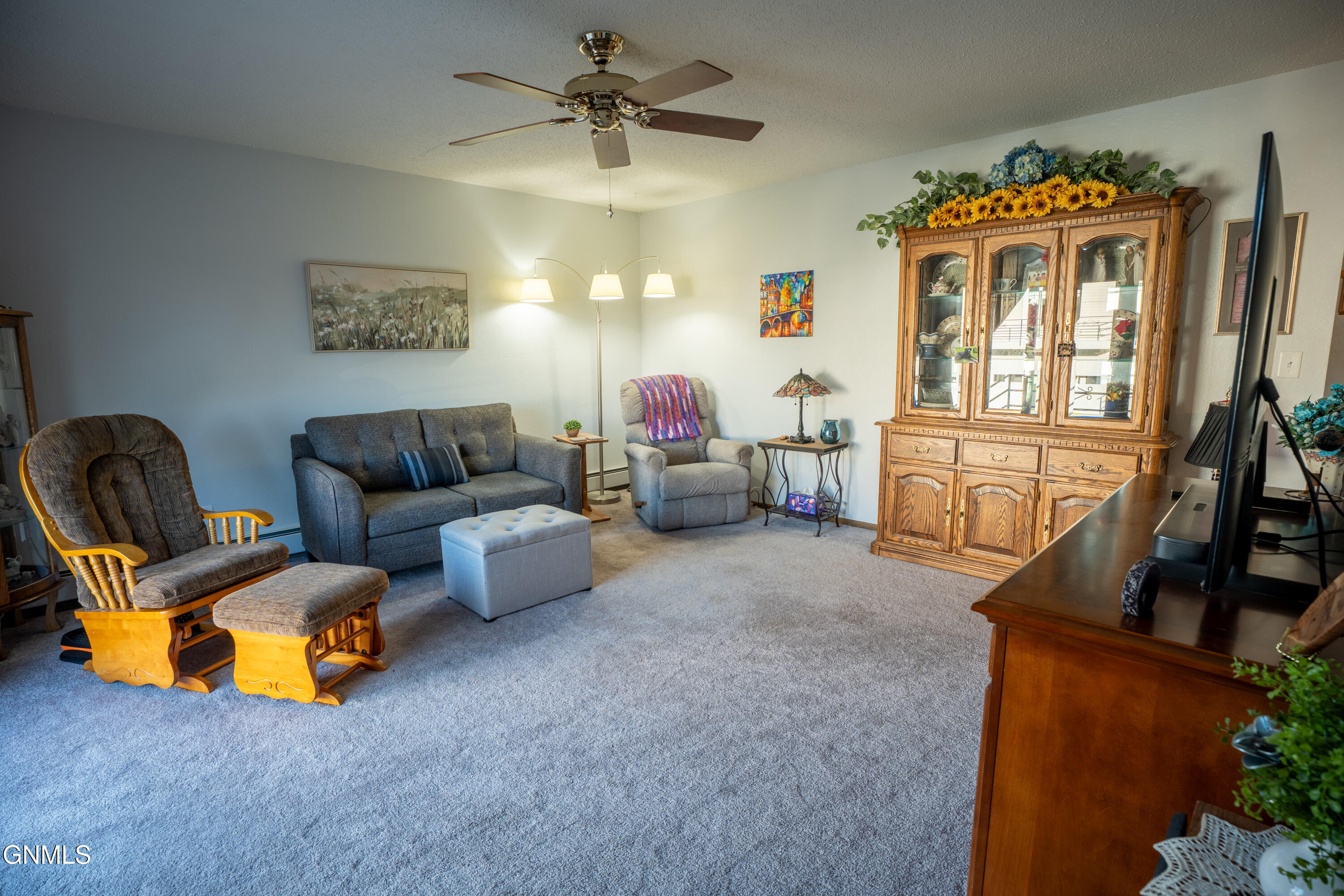 707 Interstate Avenue E, 4