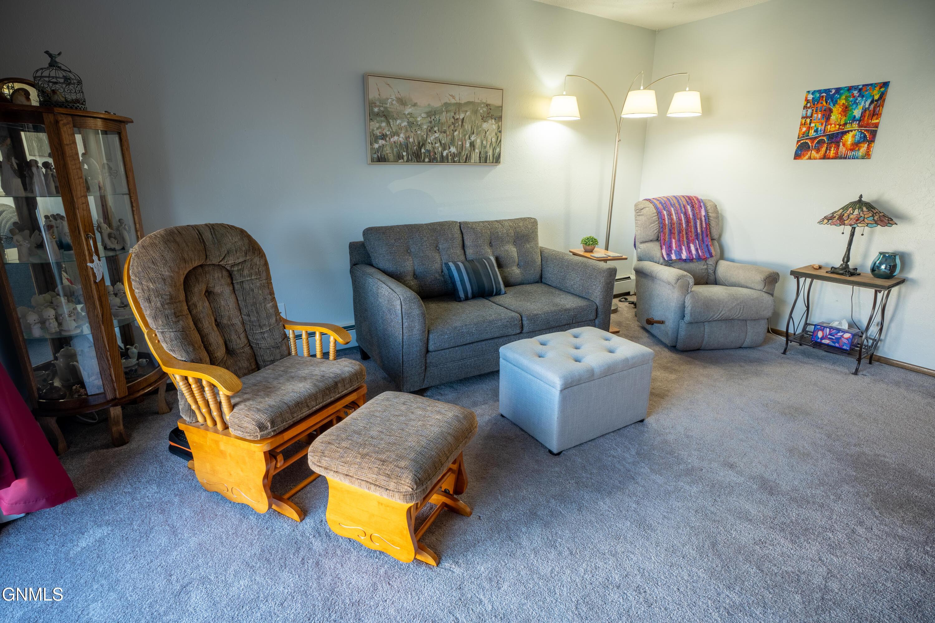 707 Interstate Avenue E, 4