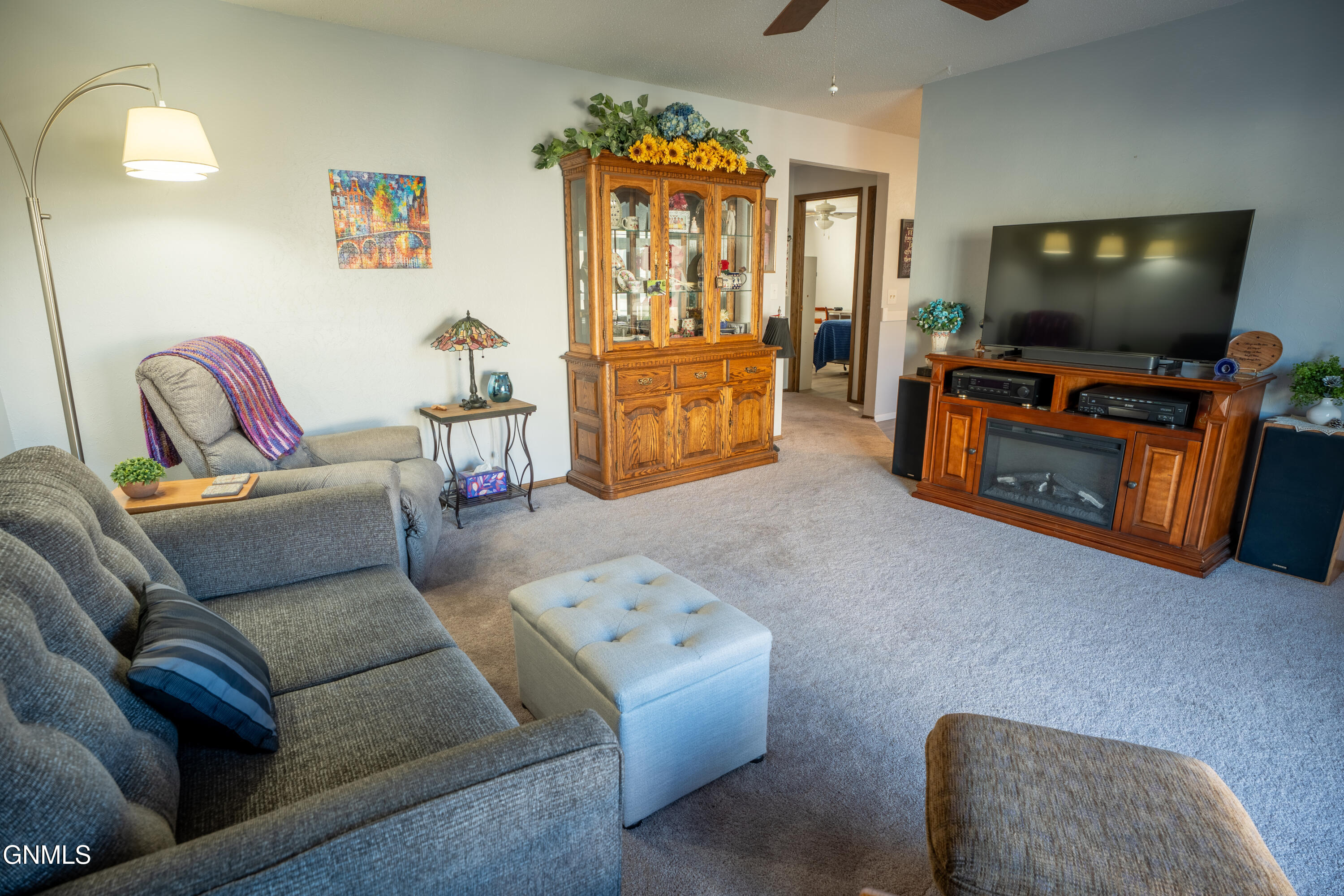 707 Interstate Avenue E, 4