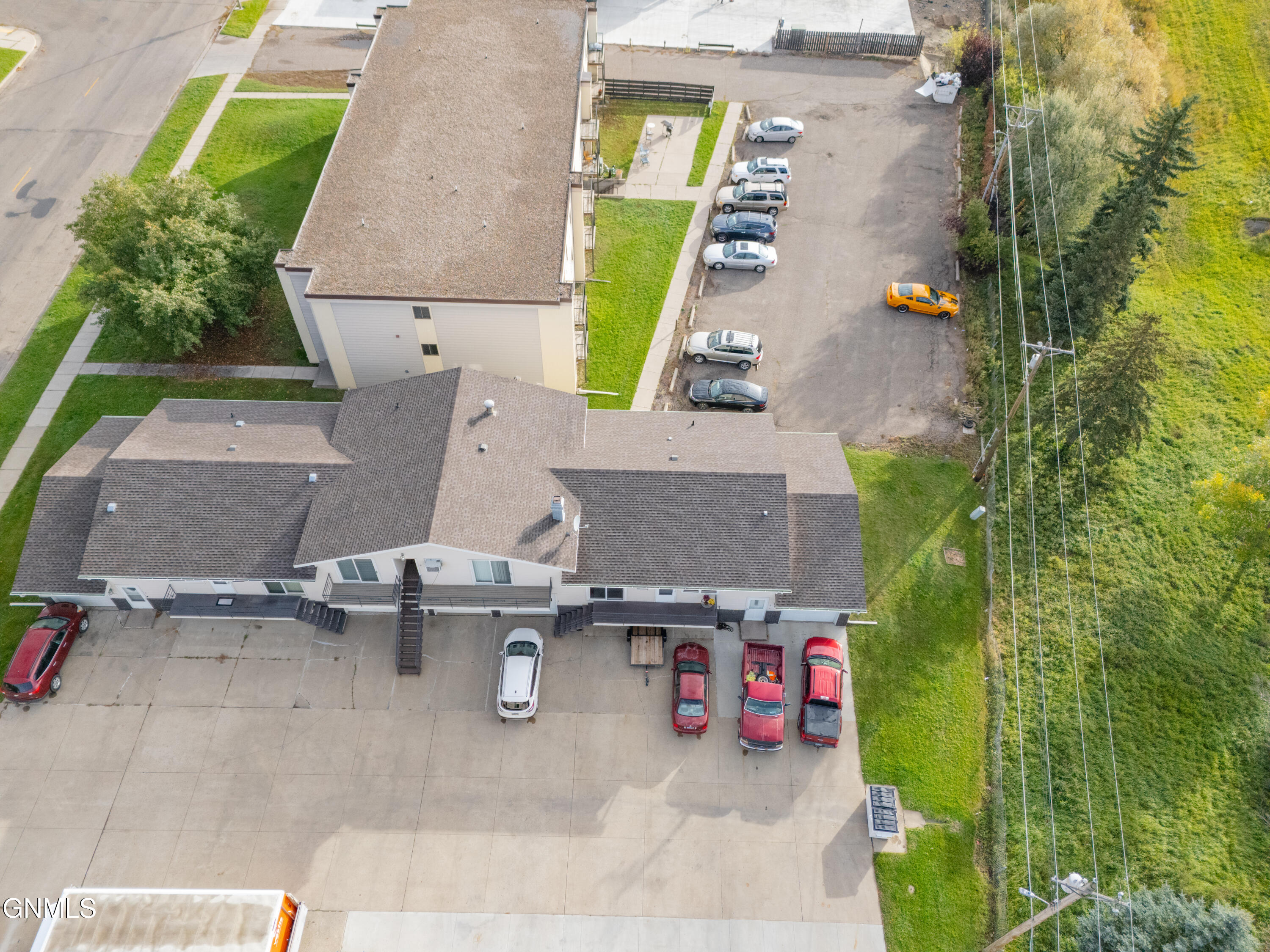 707 Interstate Avenue E, 4