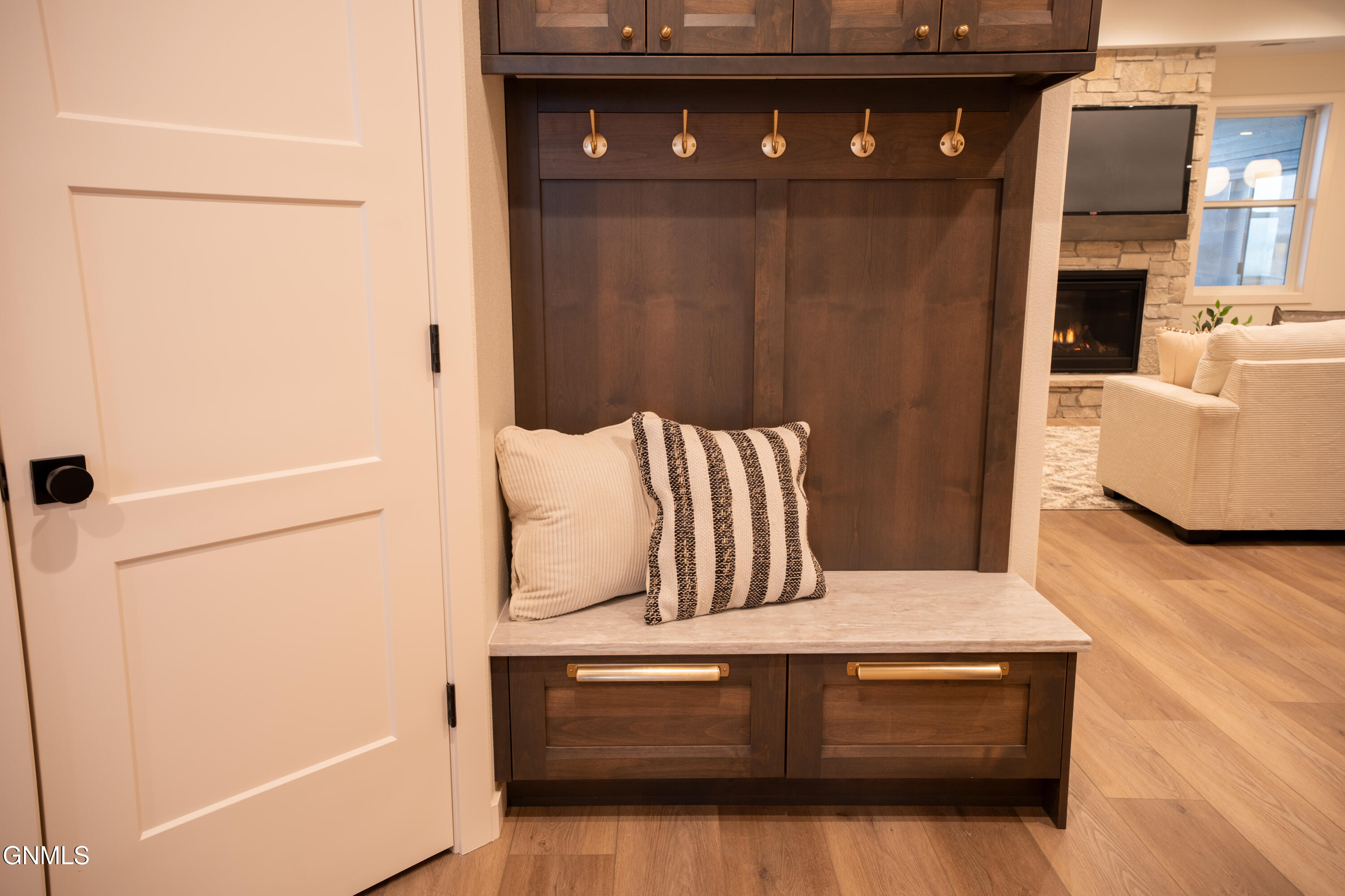 2112 Prairie Hawk Drive