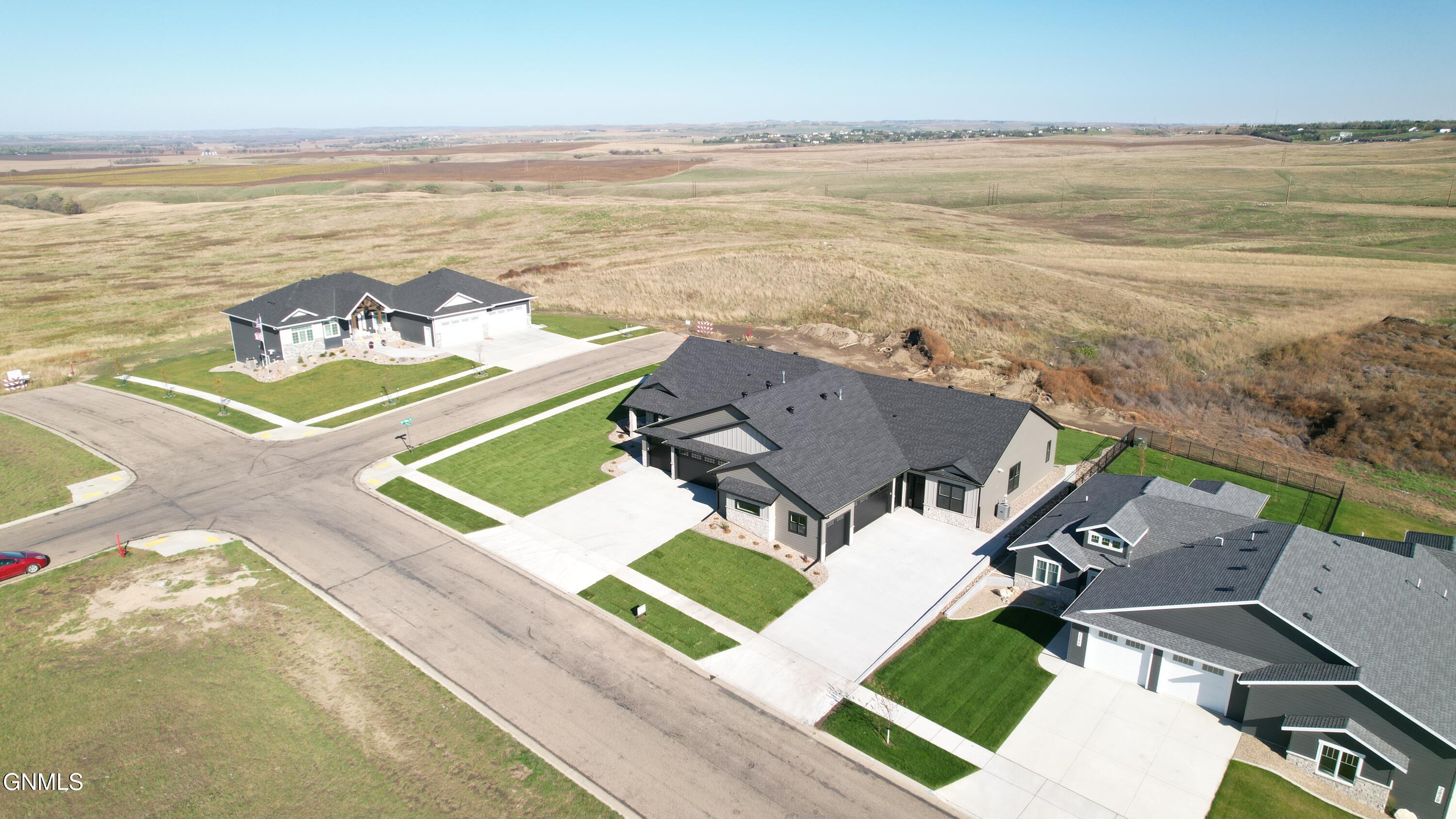 2112 Prairie Hawk Drive