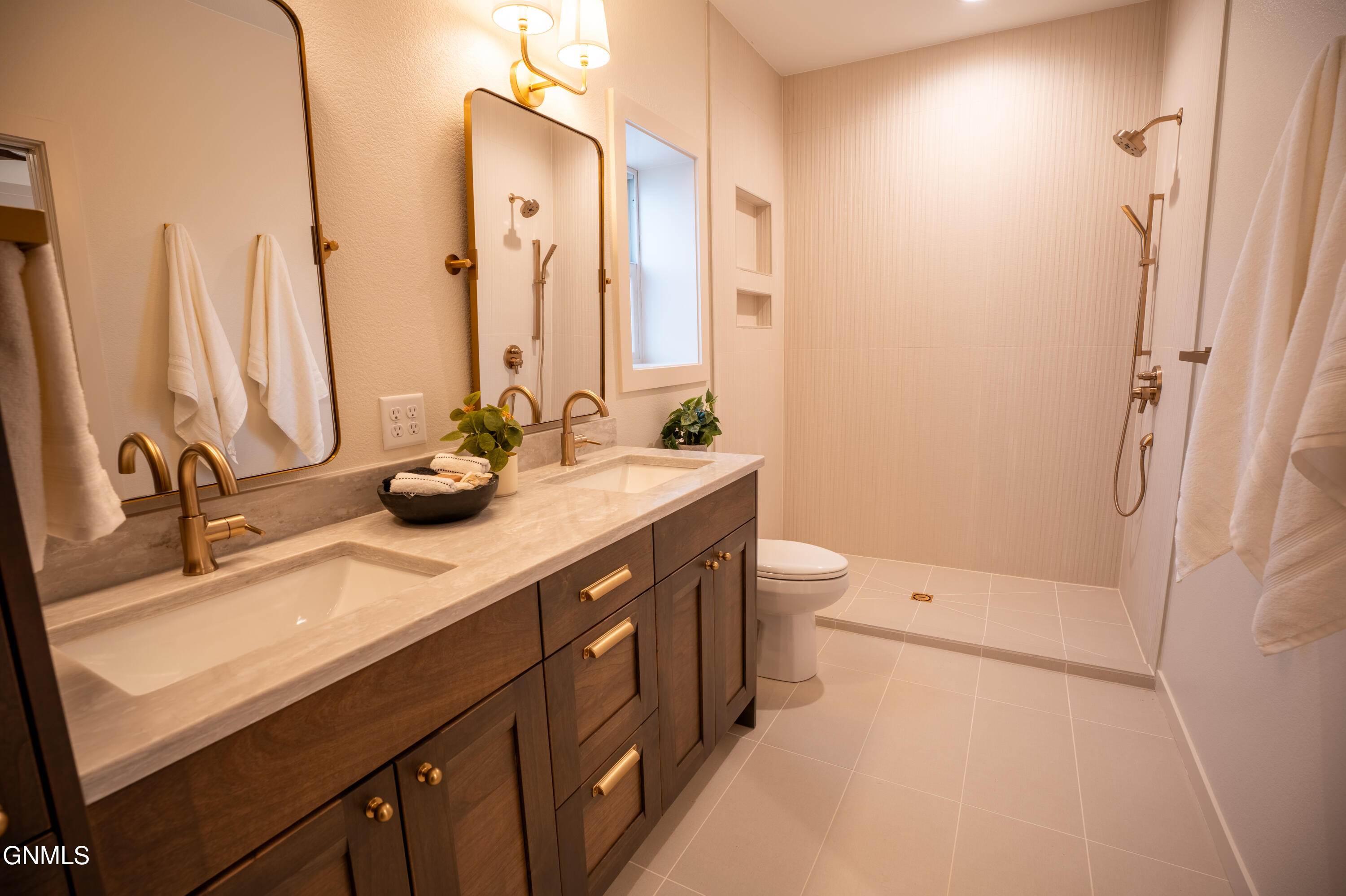 2112 Prairie Hawk Drive