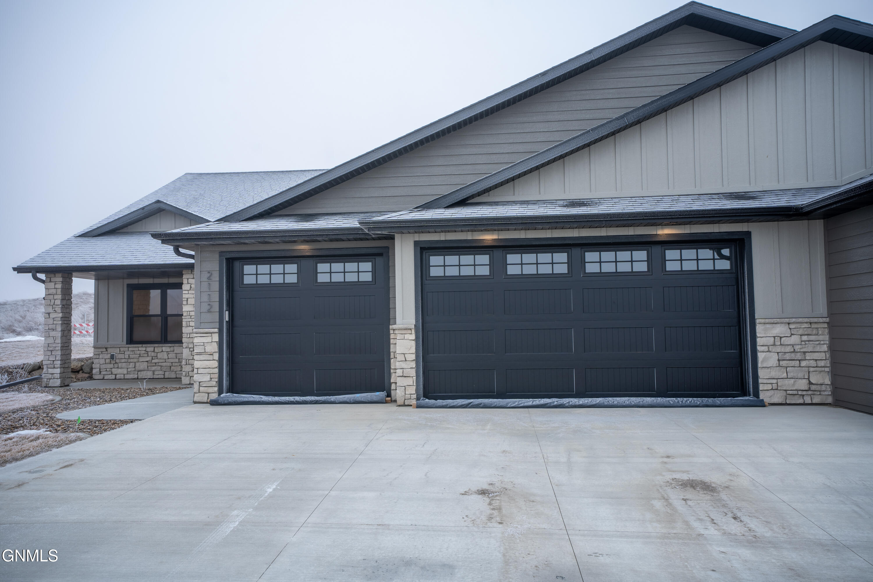 2112 Prairie Hawk Drive