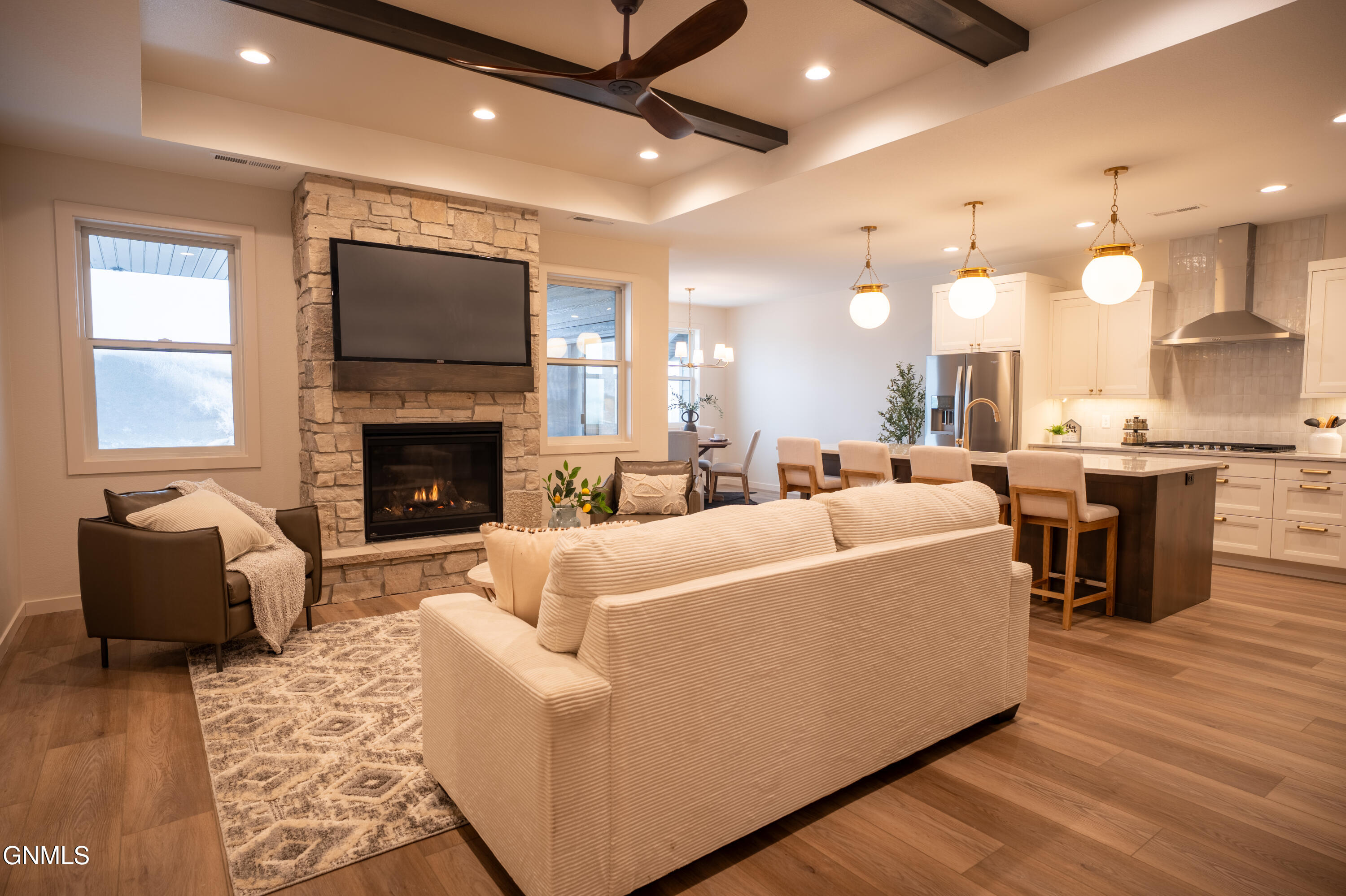 2112 Prairie Hawk Drive