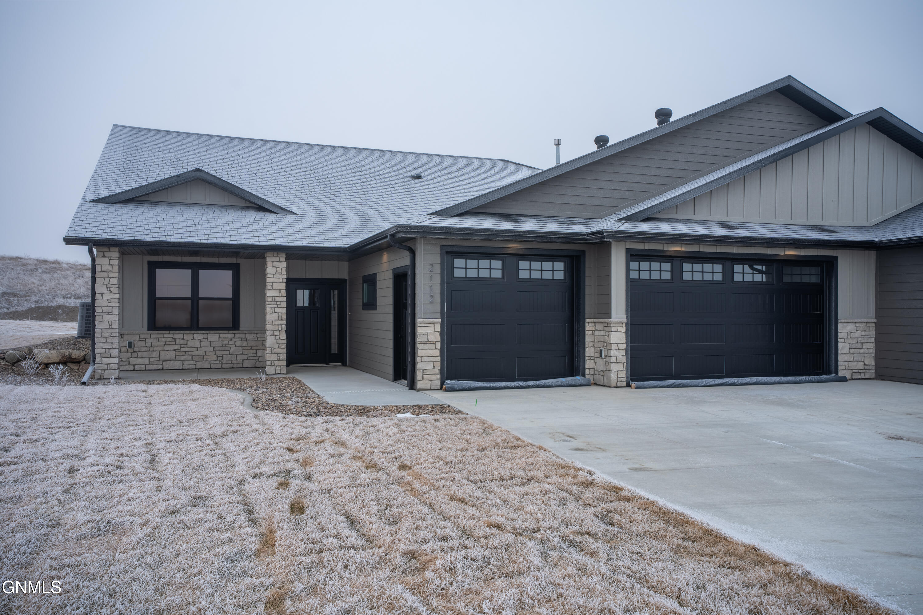 2112 Prairie Hawk Drive