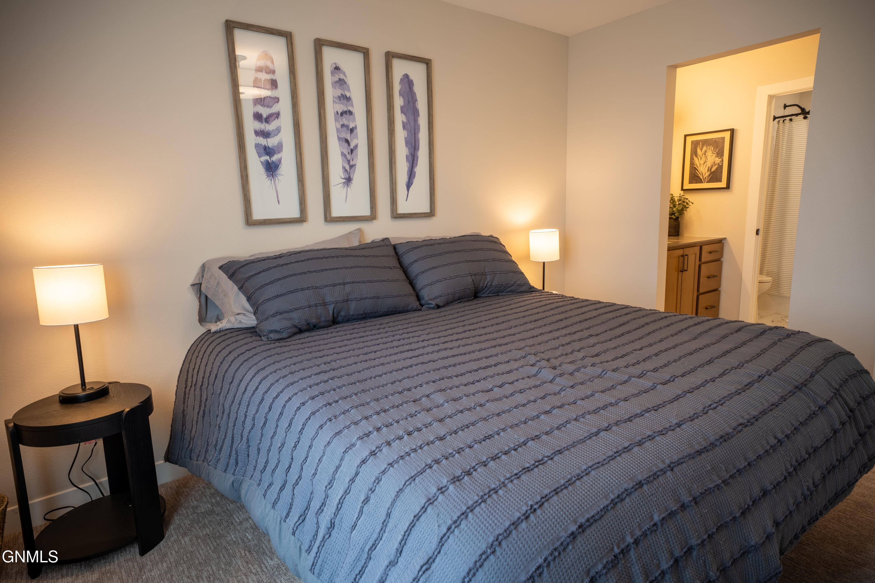 4208 Silver Boulevard