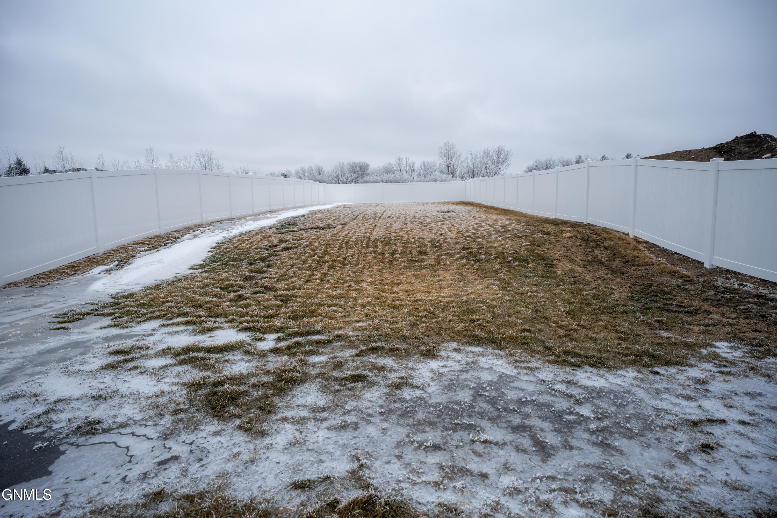 4208 Silver Boulevard