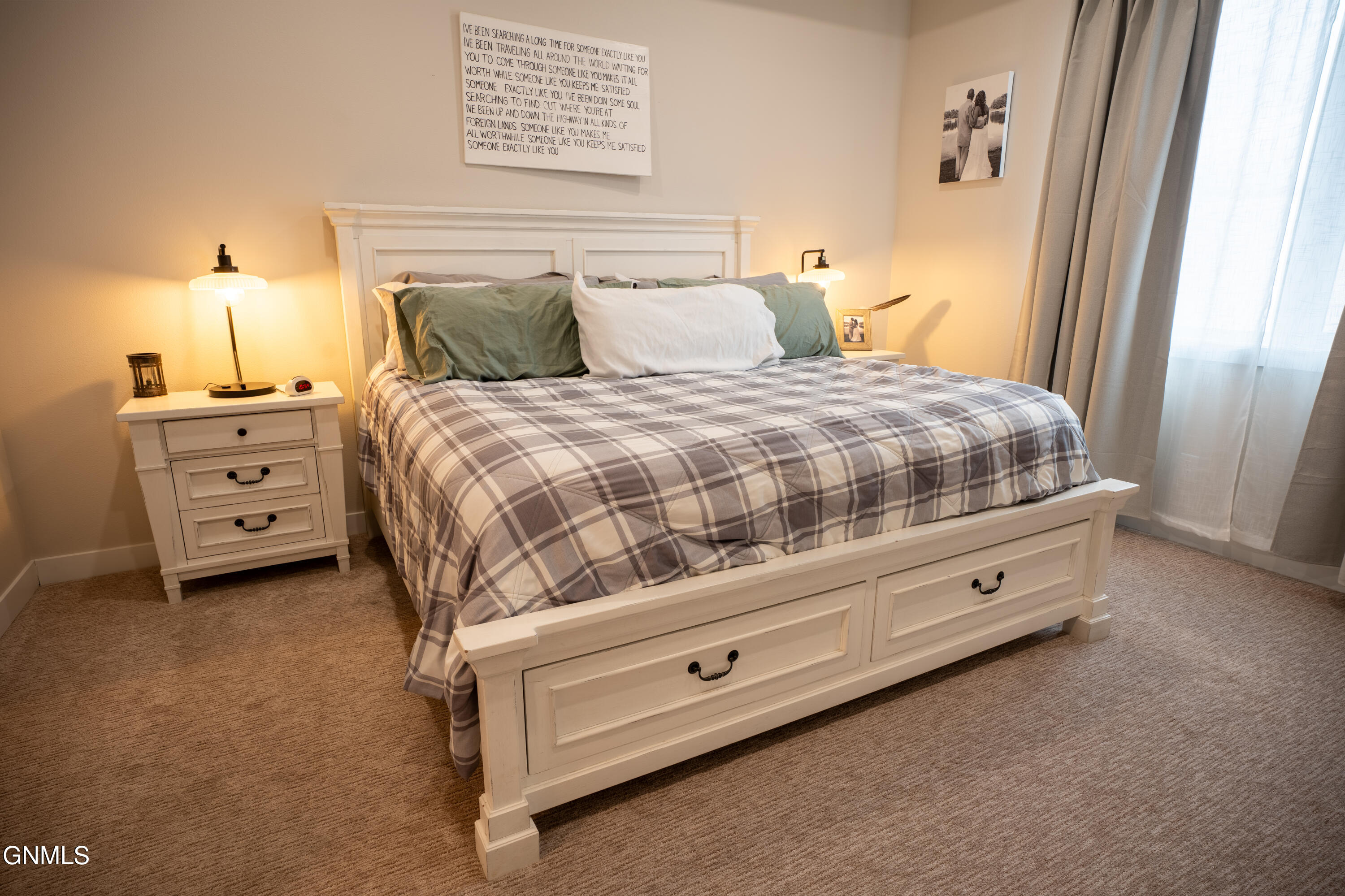 4208 Silver Boulevard