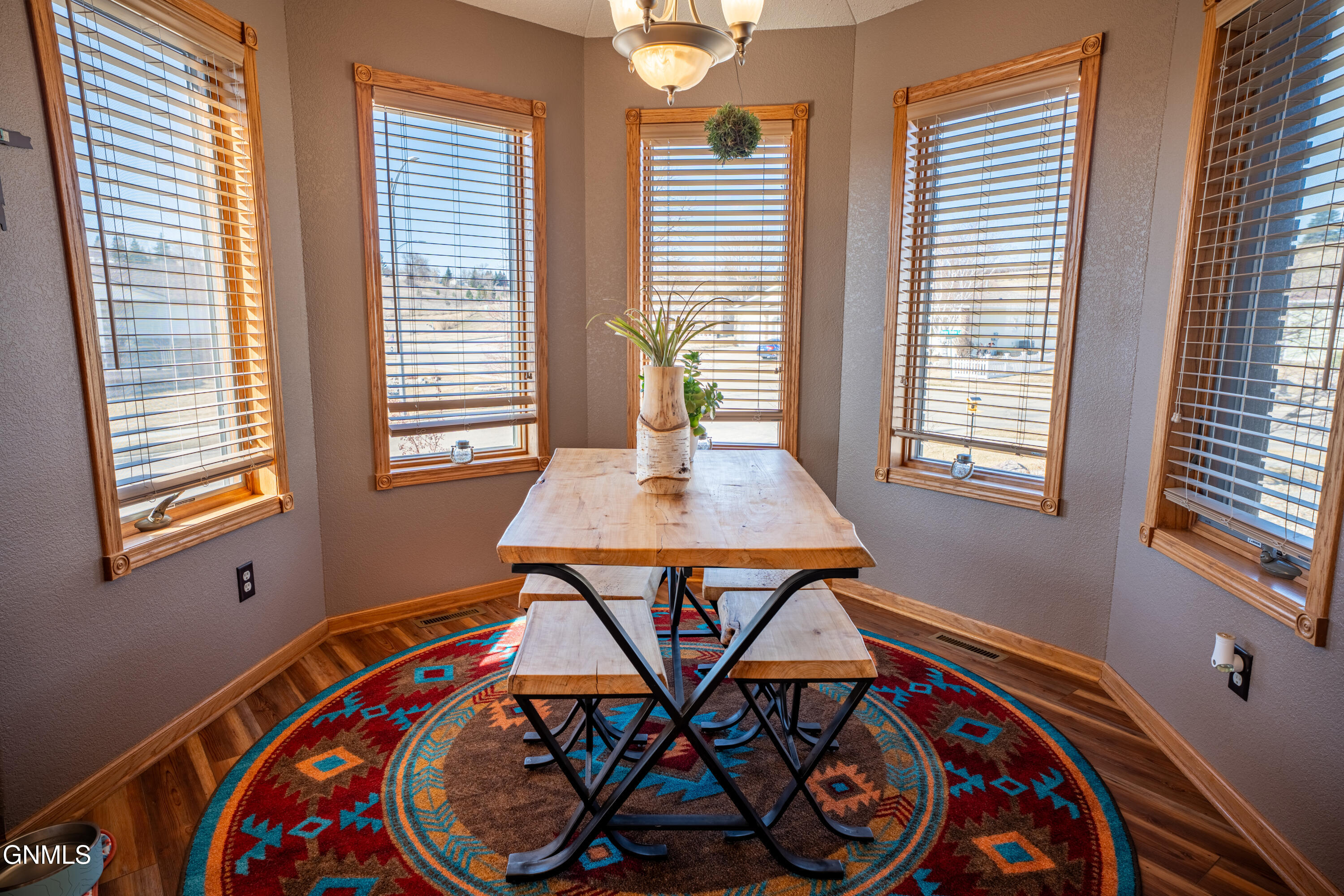 3101 Sleepy Hollow Loop