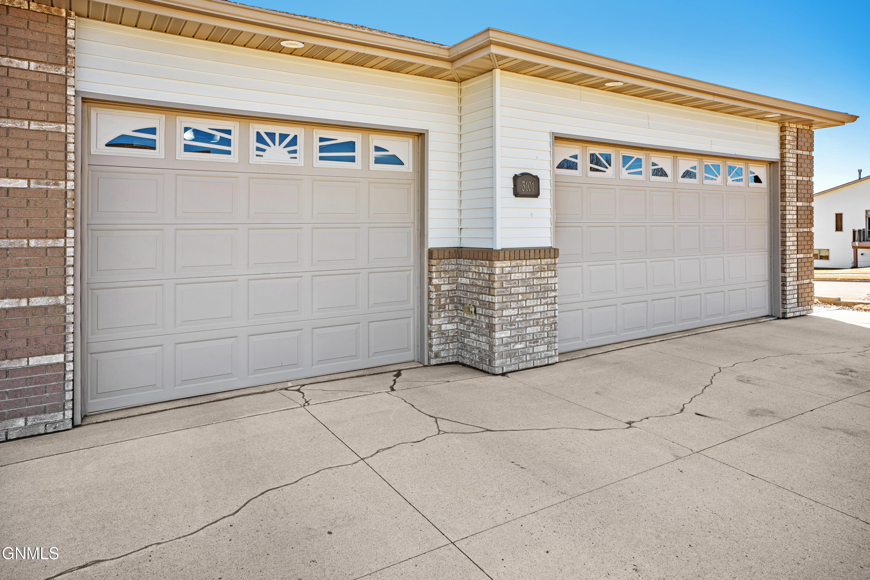 3101 Sleepy Hollow Loop