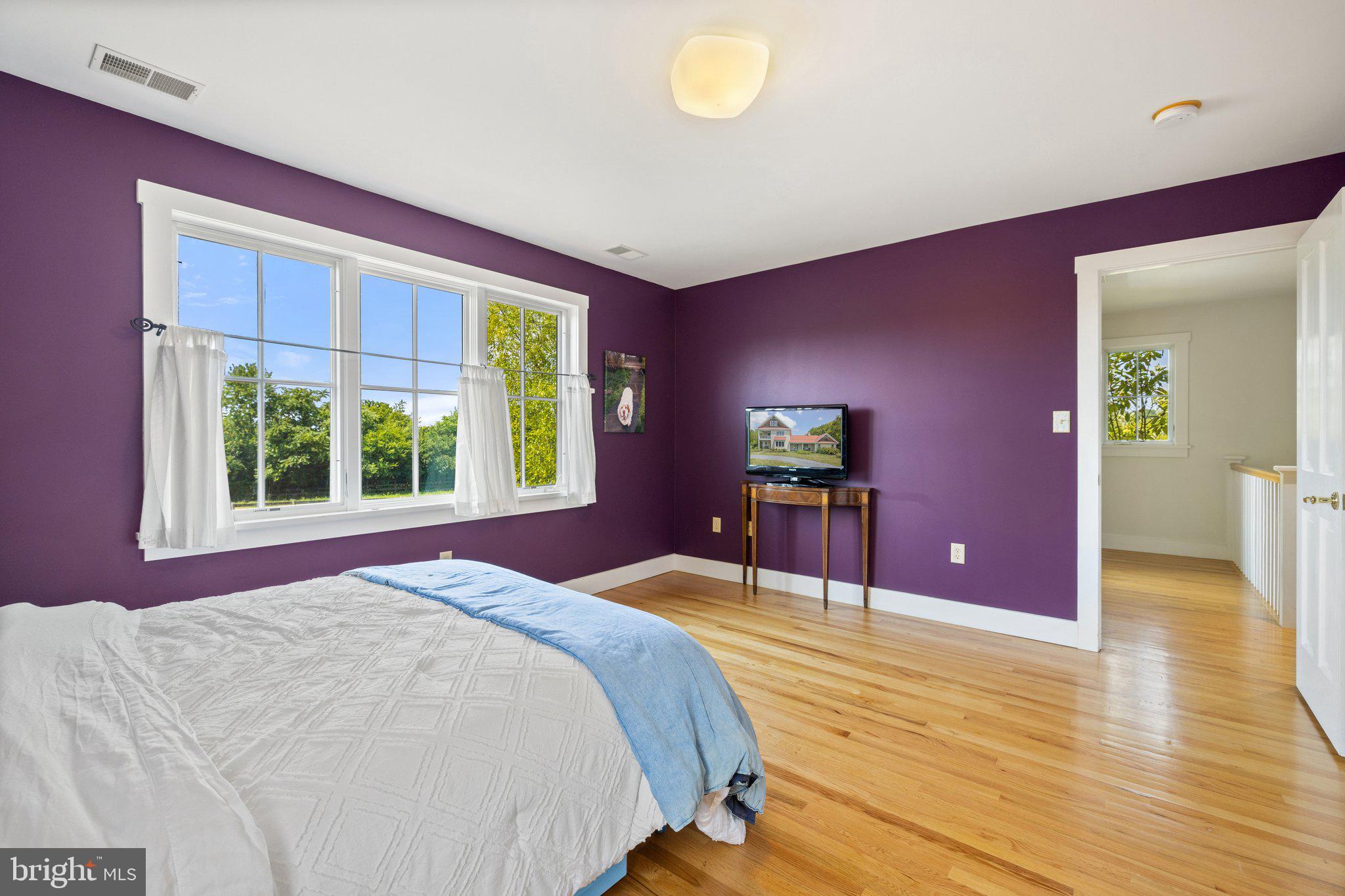 104 Greenfields Ln