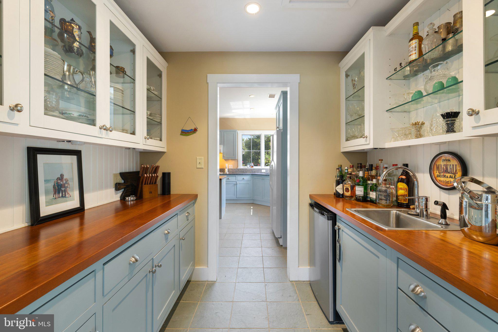 104 Greenfields Ln