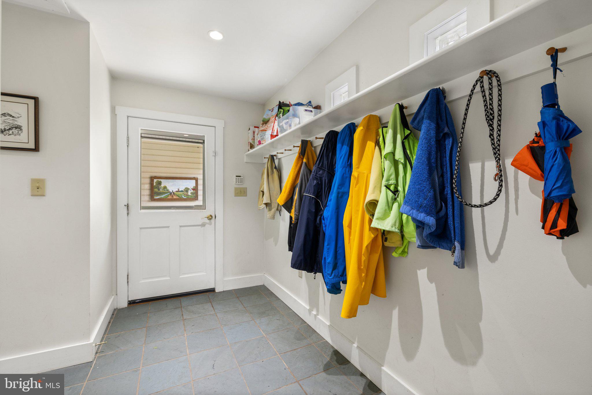 104 Greenfields Ln