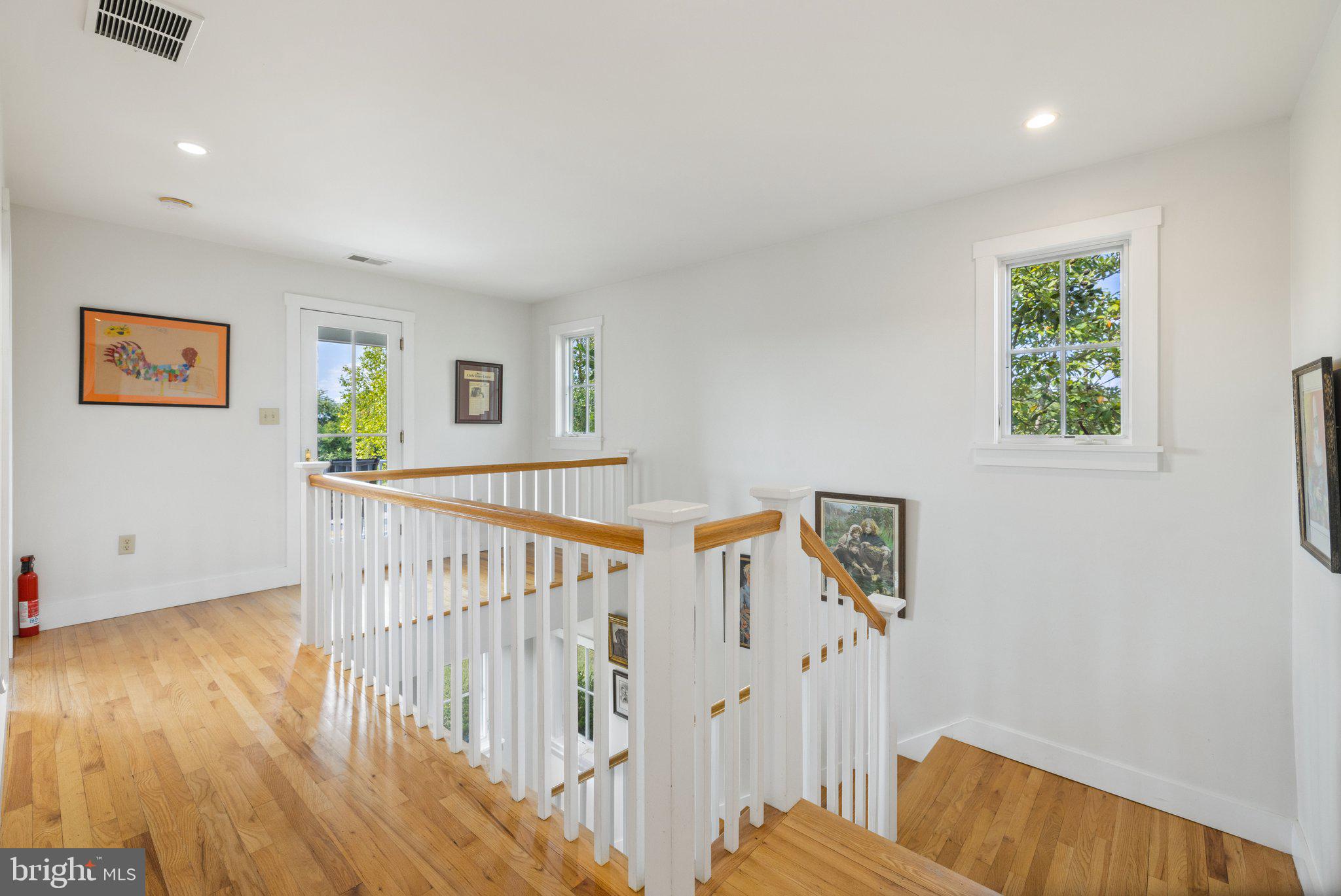 104 Greenfields Ln