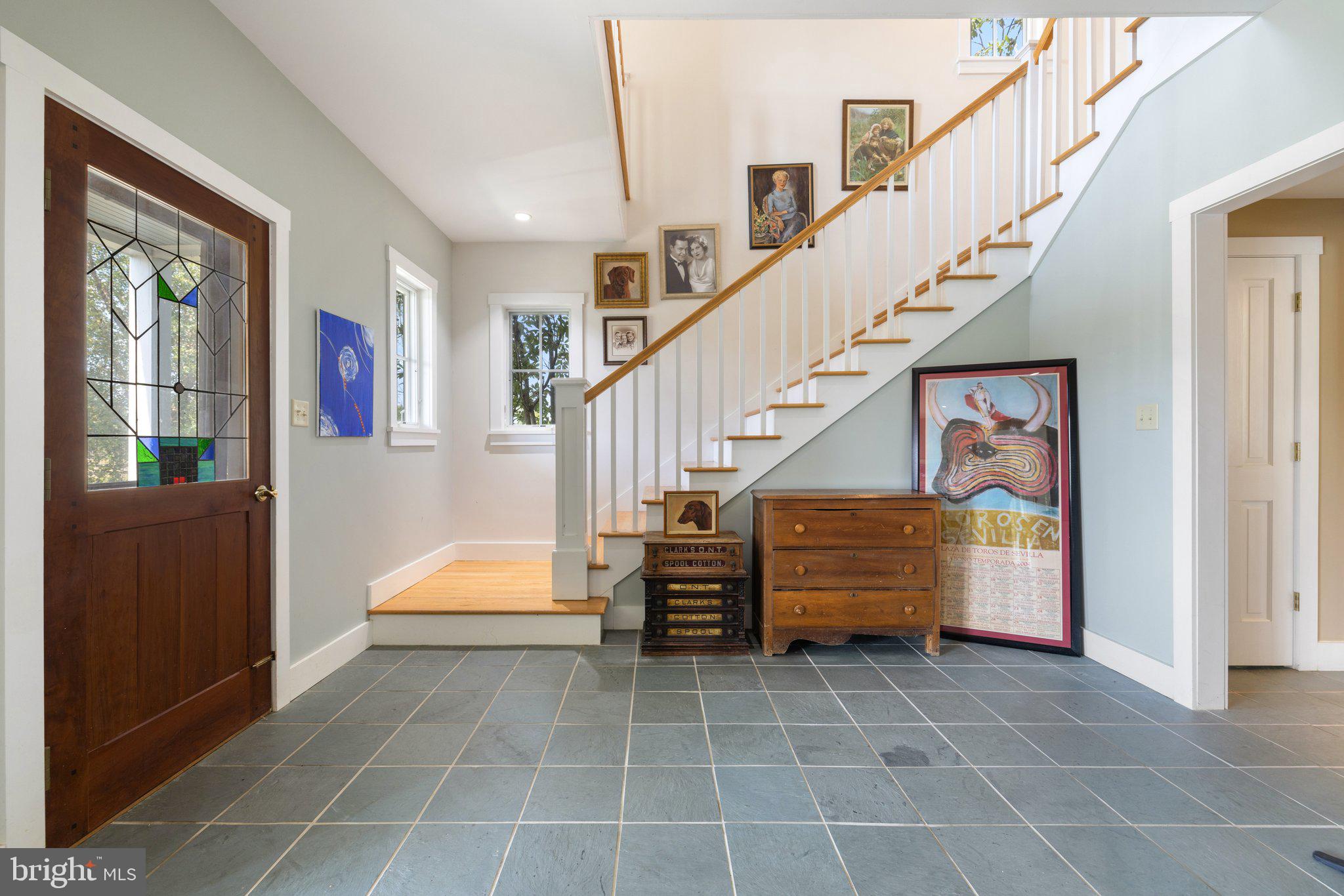 104 Greenfields Ln