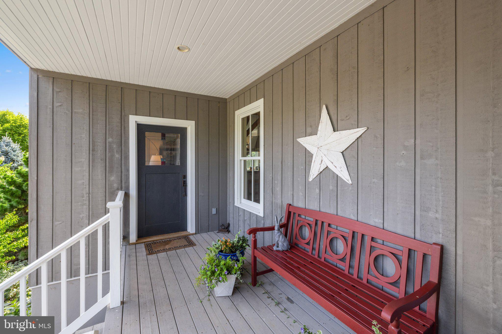 163 Greenfields Ln