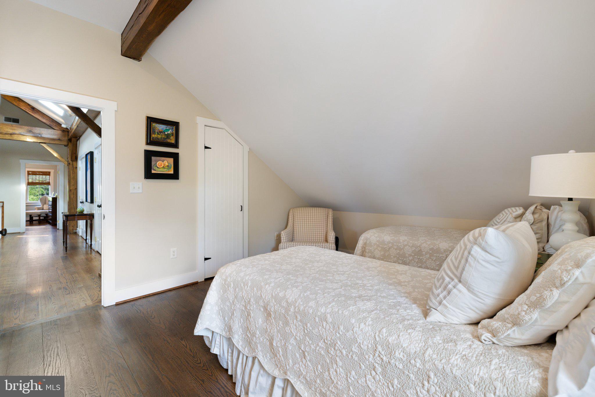 163 Greenfields Ln