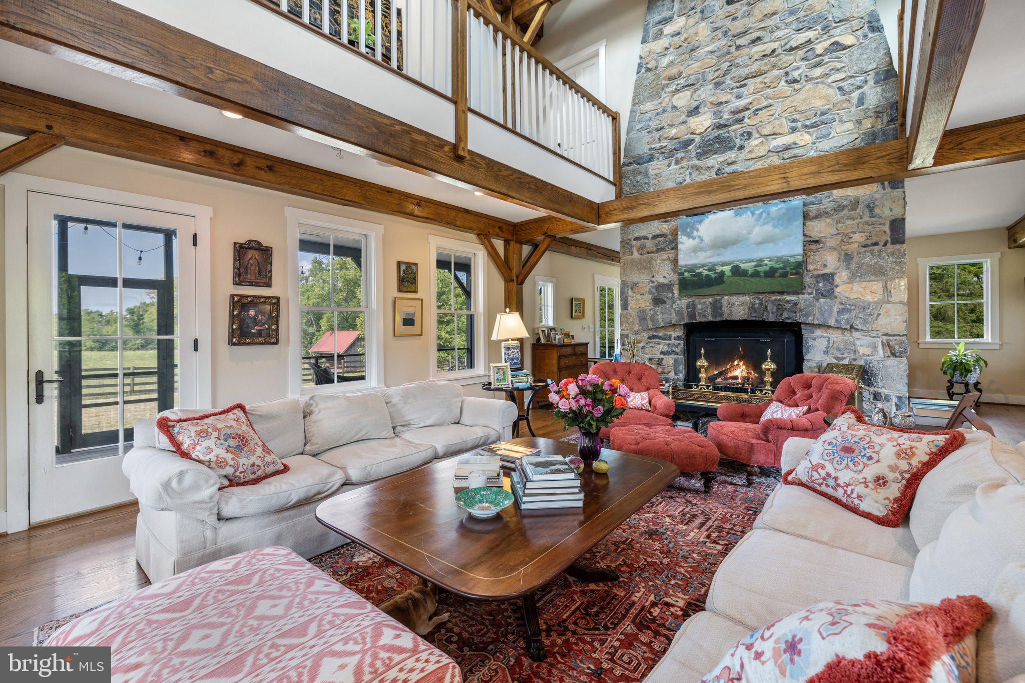 163 Greenfields Ln