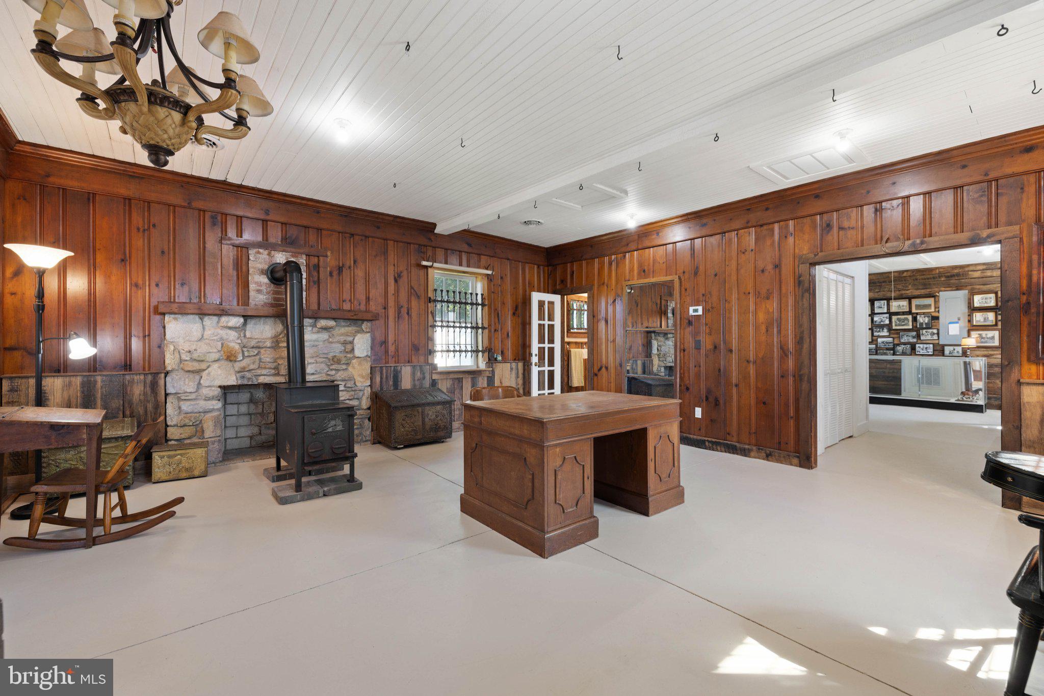 22540 Blue Ridge Mountain Road