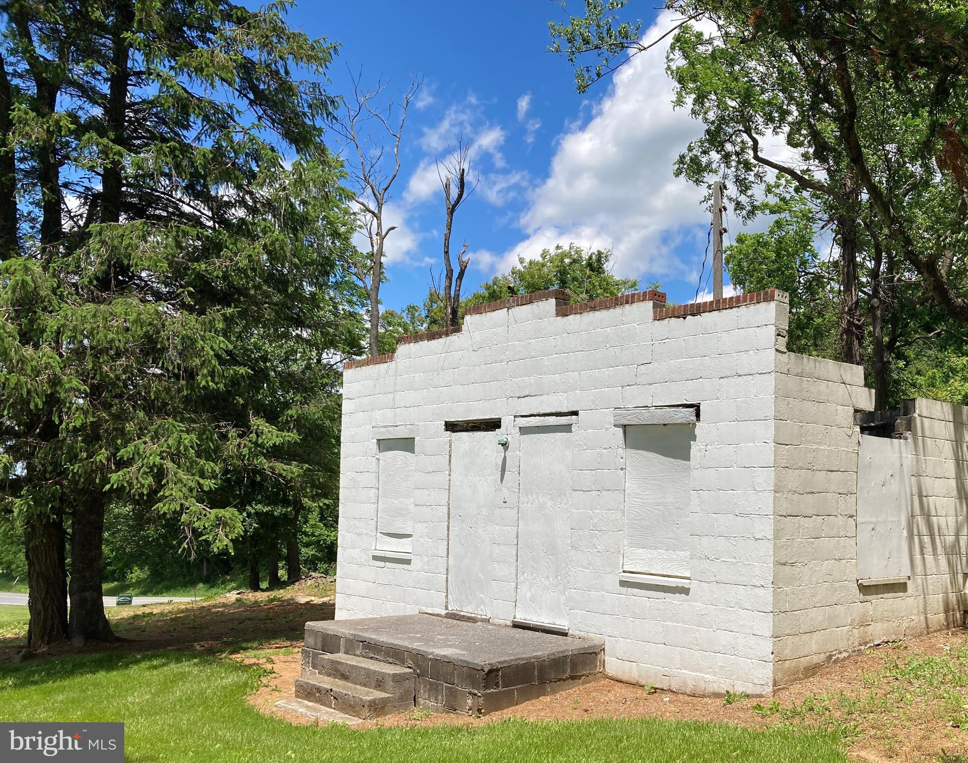 22540 Blue Ridge Mountain Road