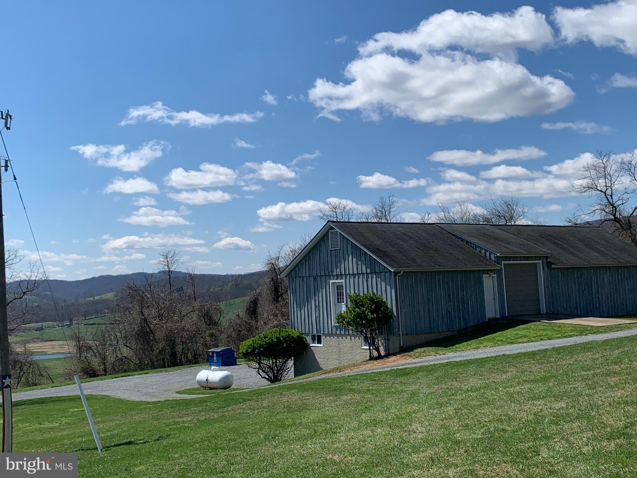 10436 John S. Mosby Hwy