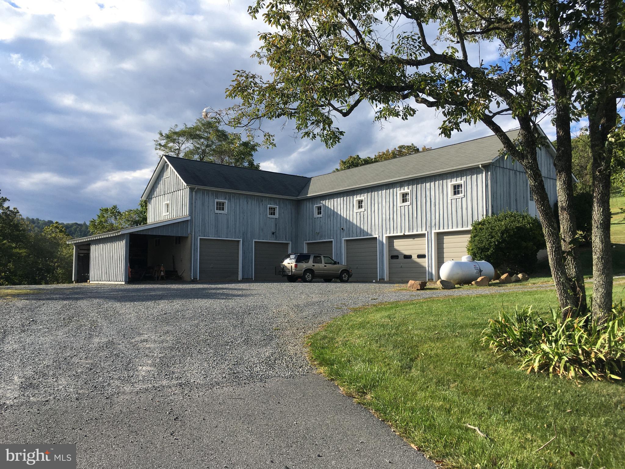 10436 John S. Mosby Hwy