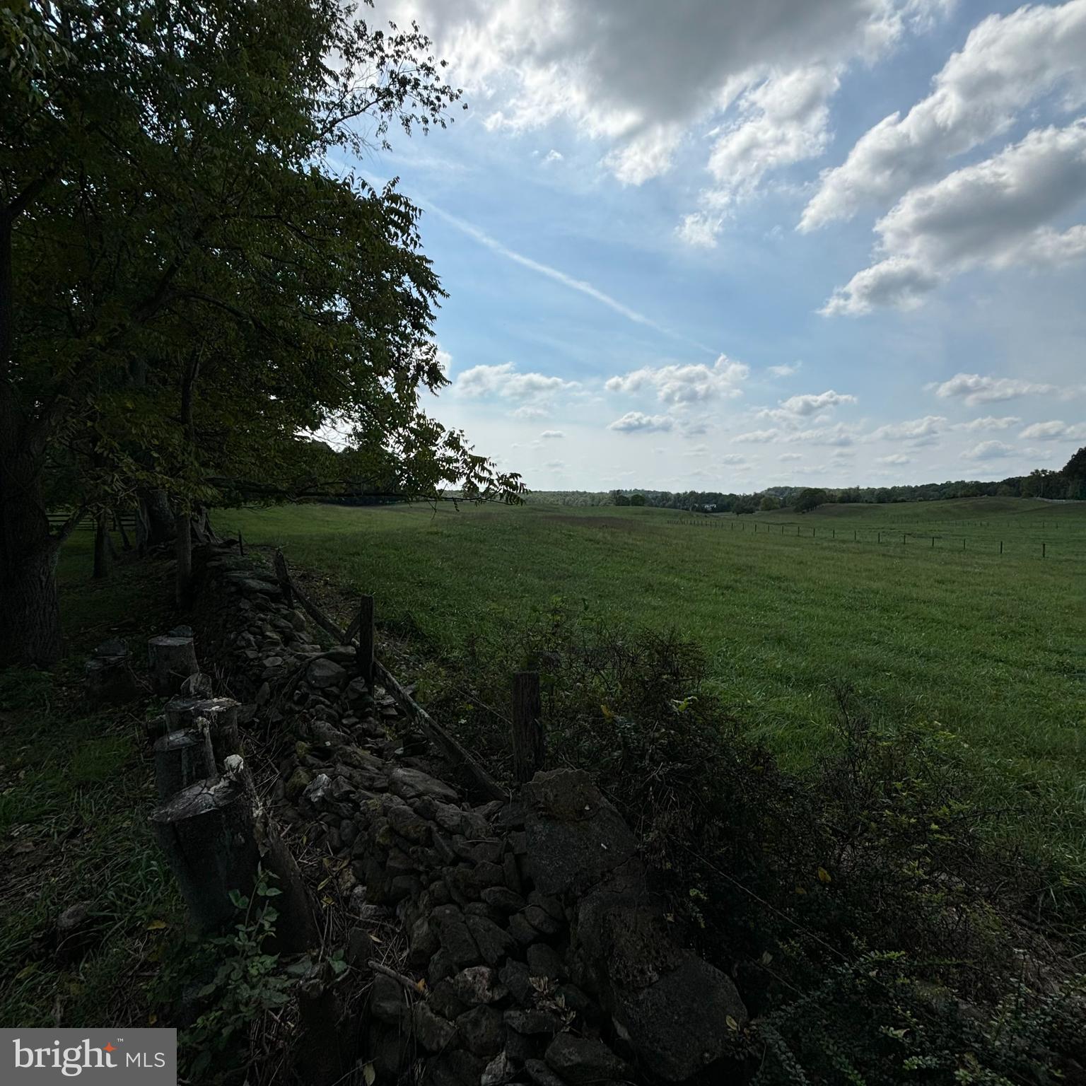 6589 Rockhill Mill