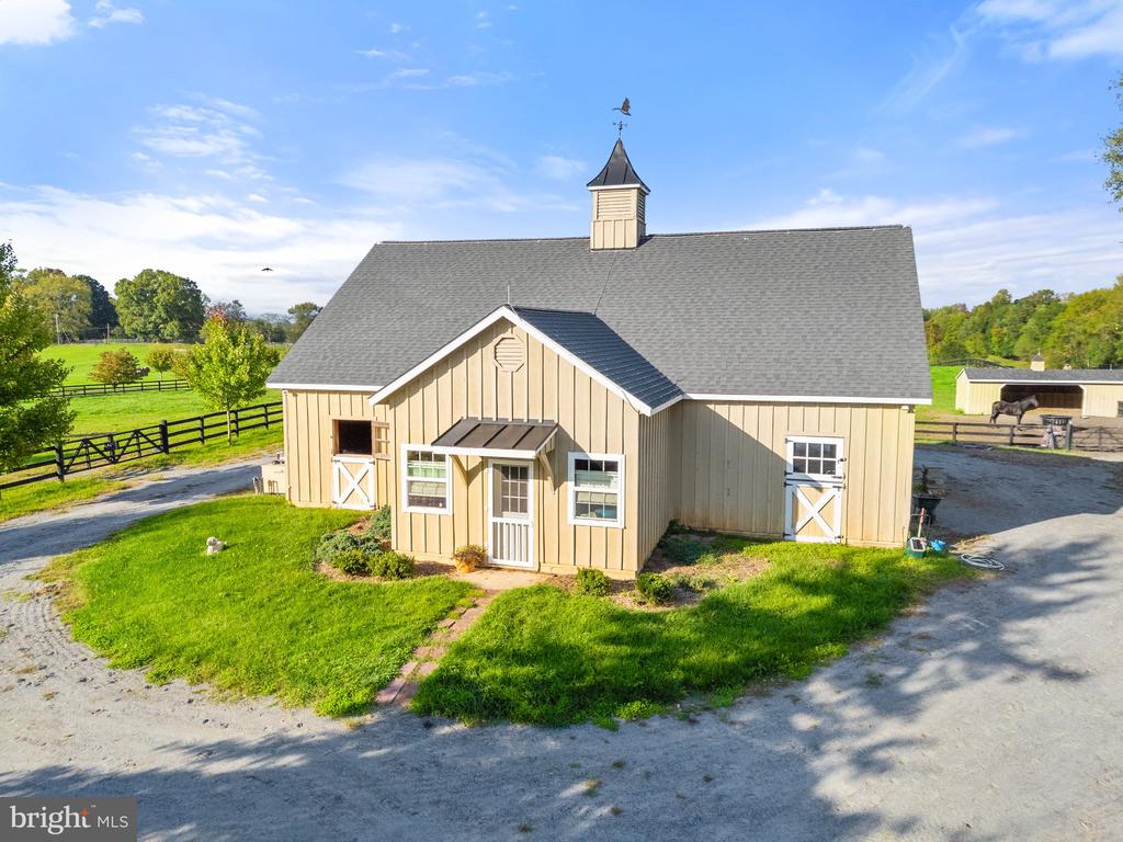 6313 OLD GOOSE CREEK