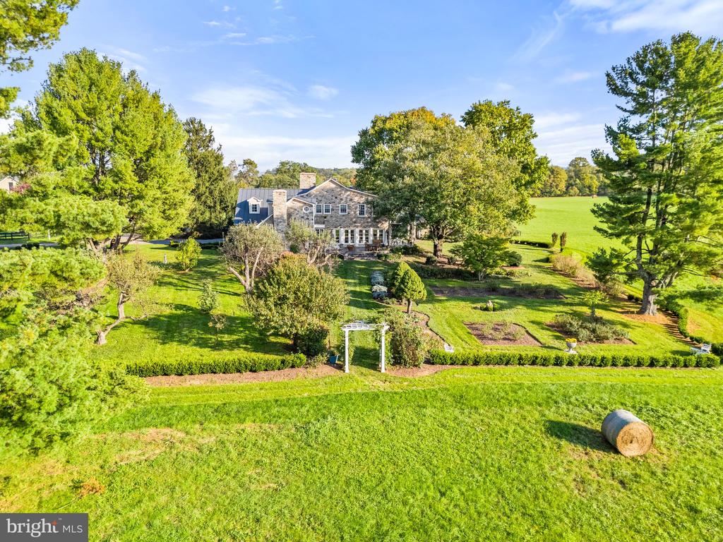 6313 OLD GOOSE CREEK