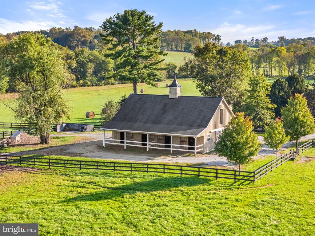 6313 OLD GOOSE CREEK