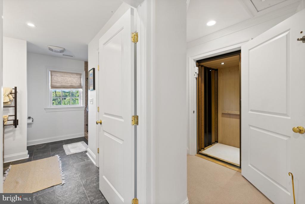 6313 OLD GOOSE CREEK