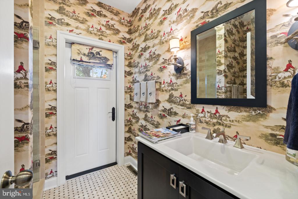 6313 OLD GOOSE CREEK