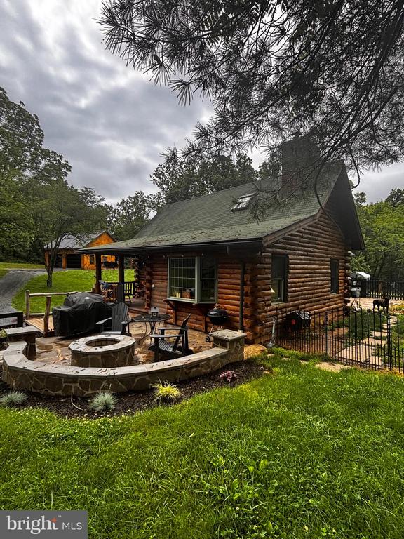 7521 John S Mosby Hwy