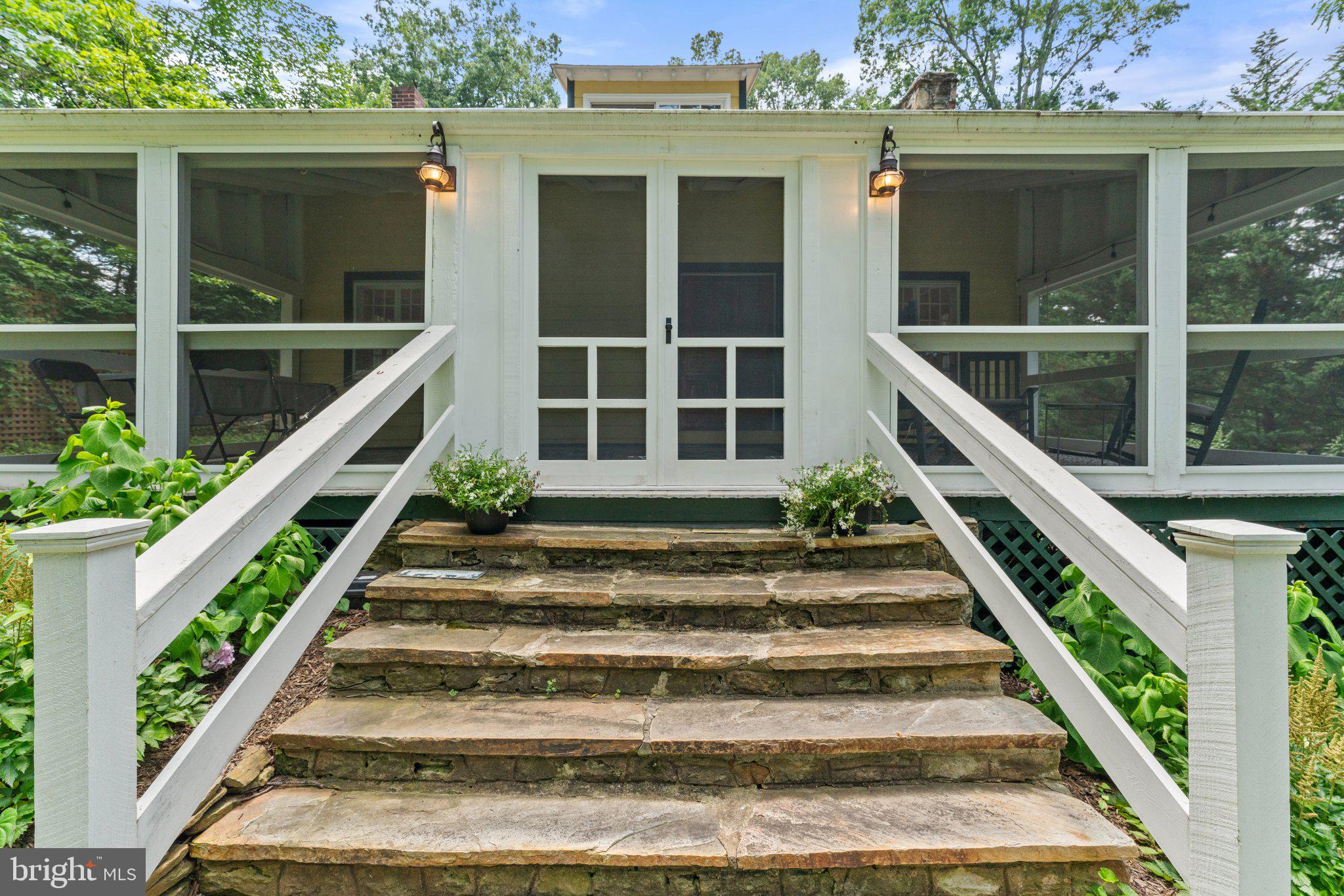 6441 Main St