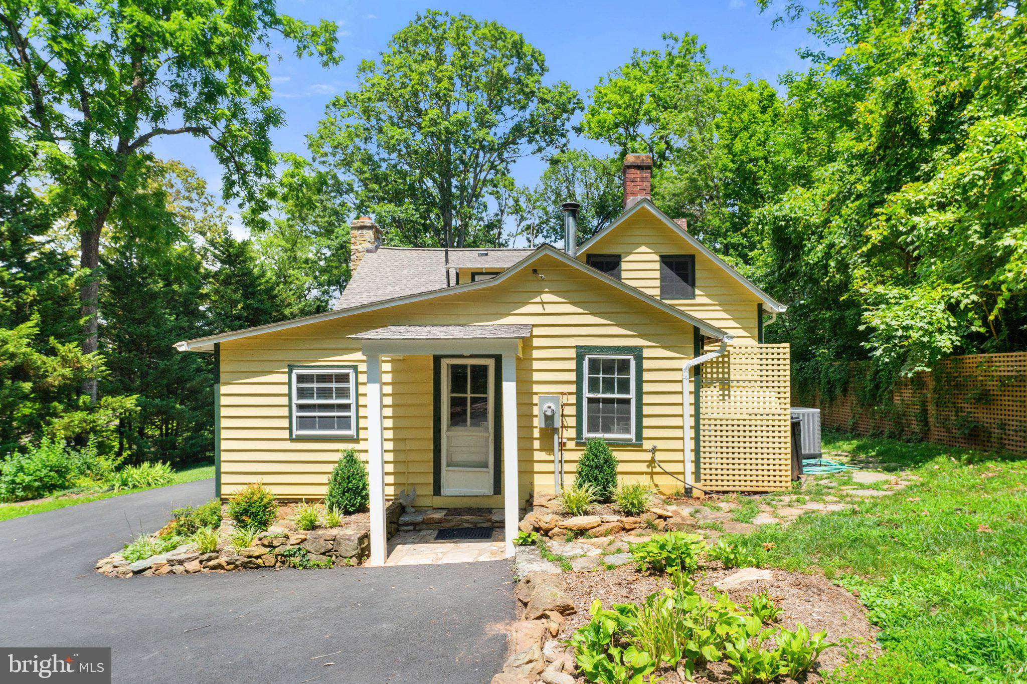 6441 Main St