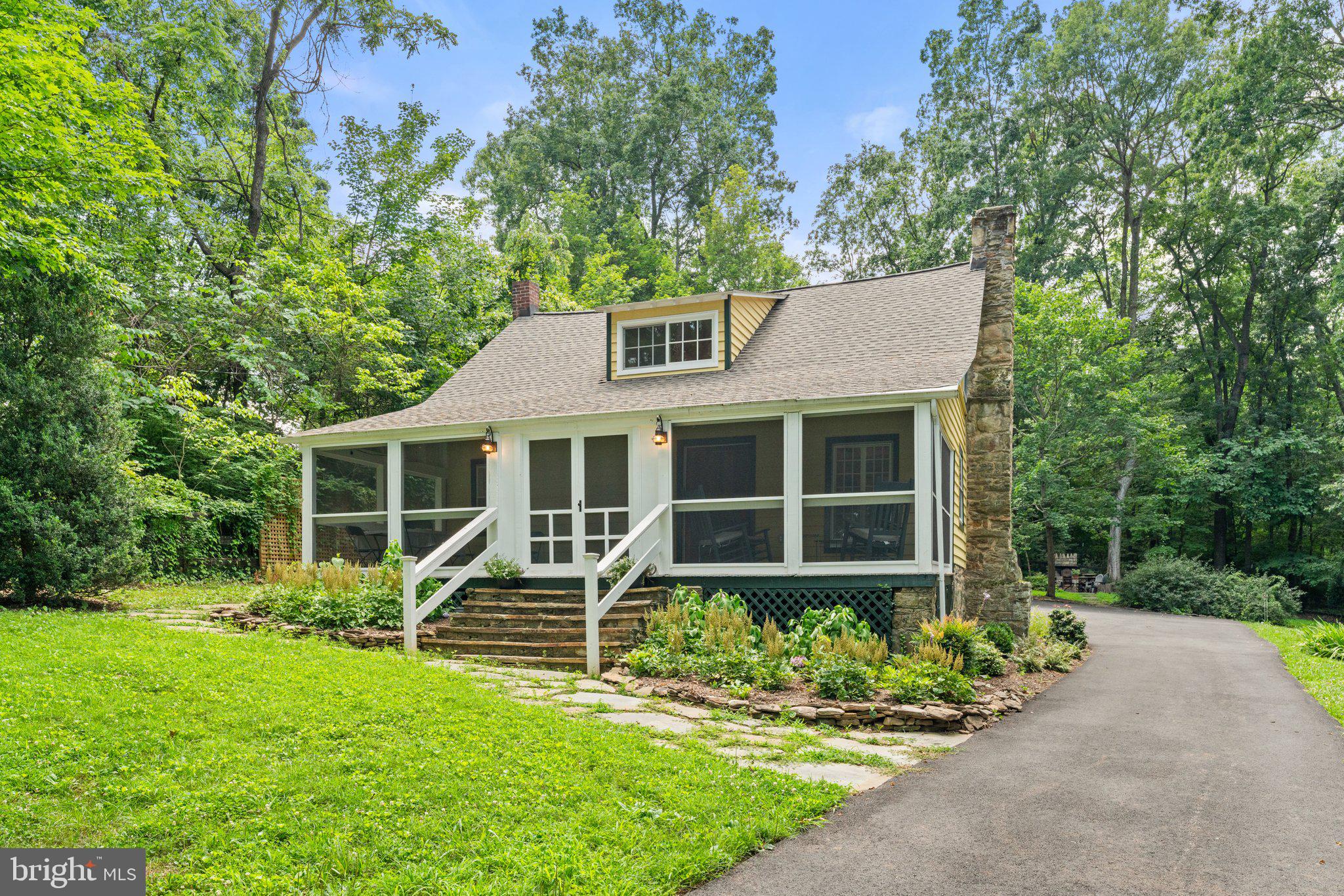 6441 Main St