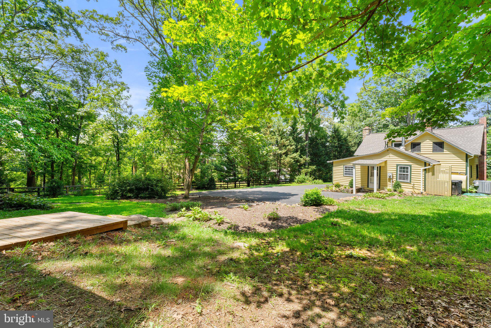 6441 Main St