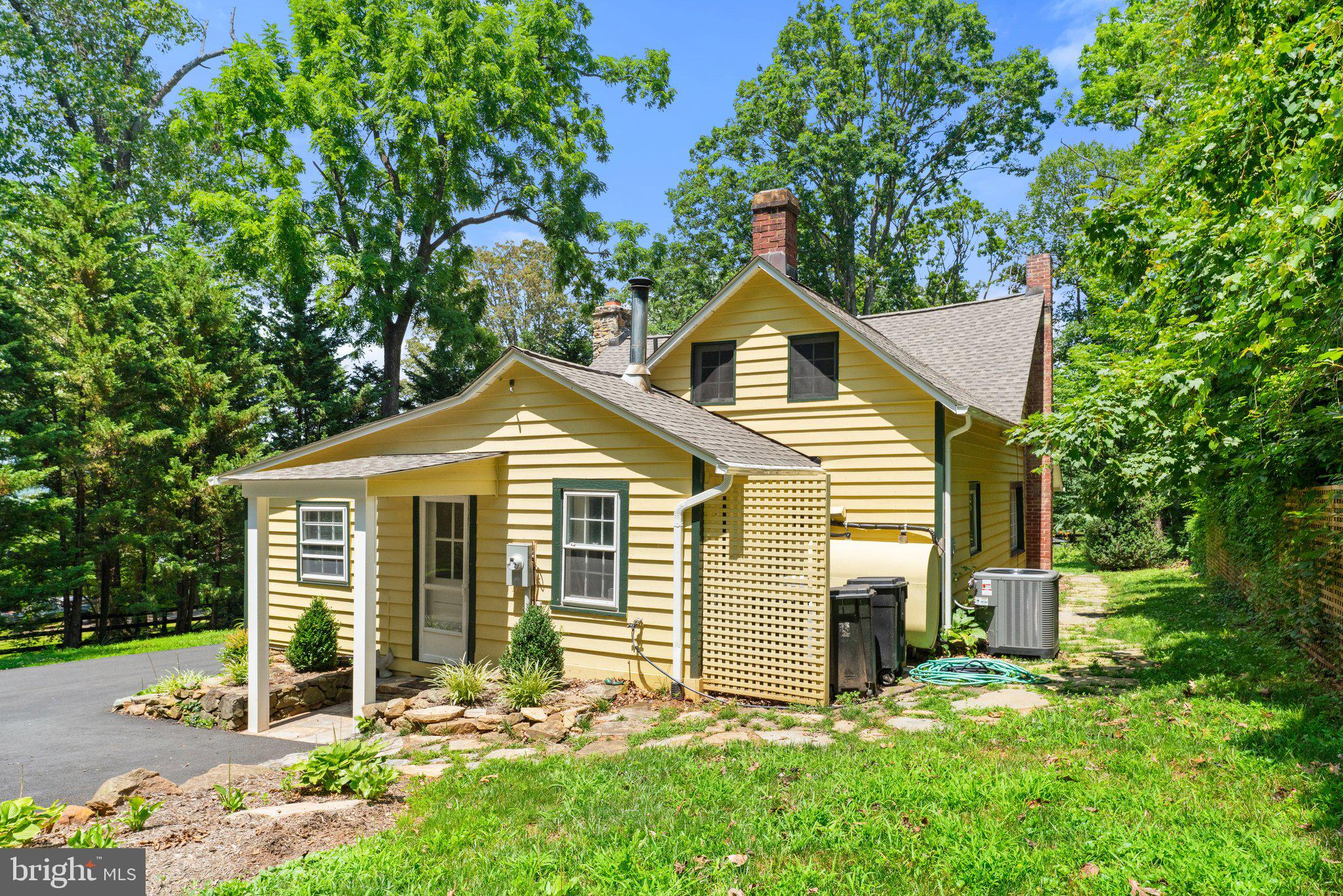 6441 Main St