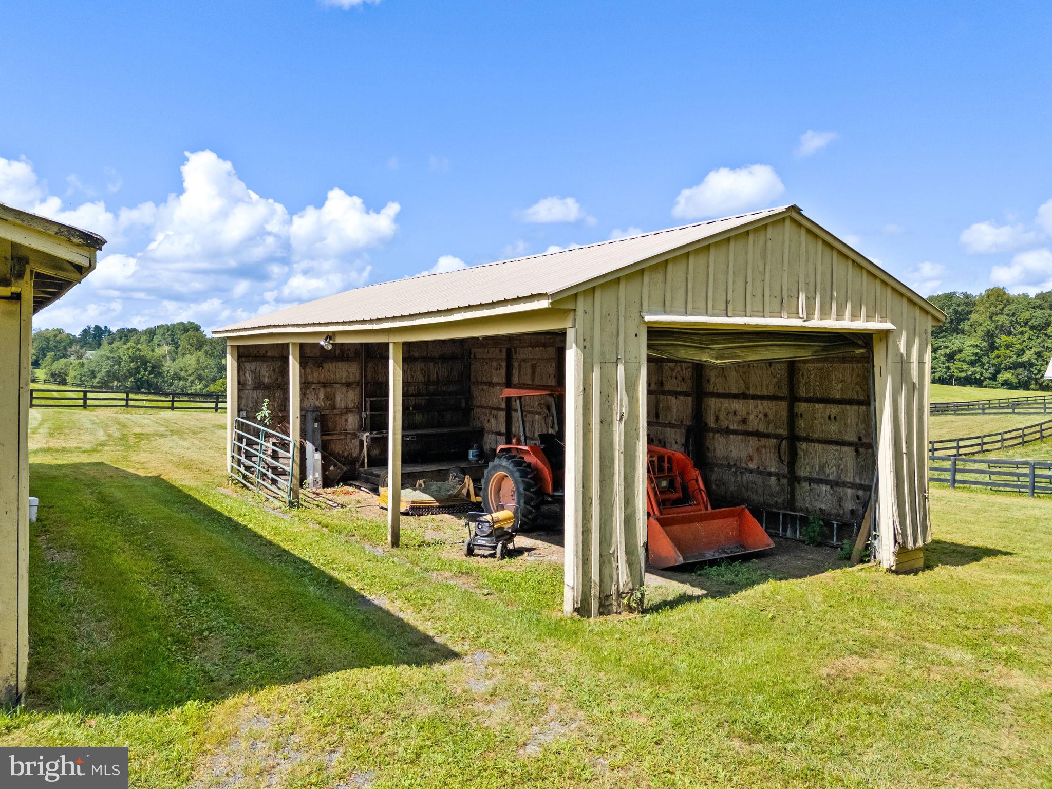 3418 Halfway Rd
