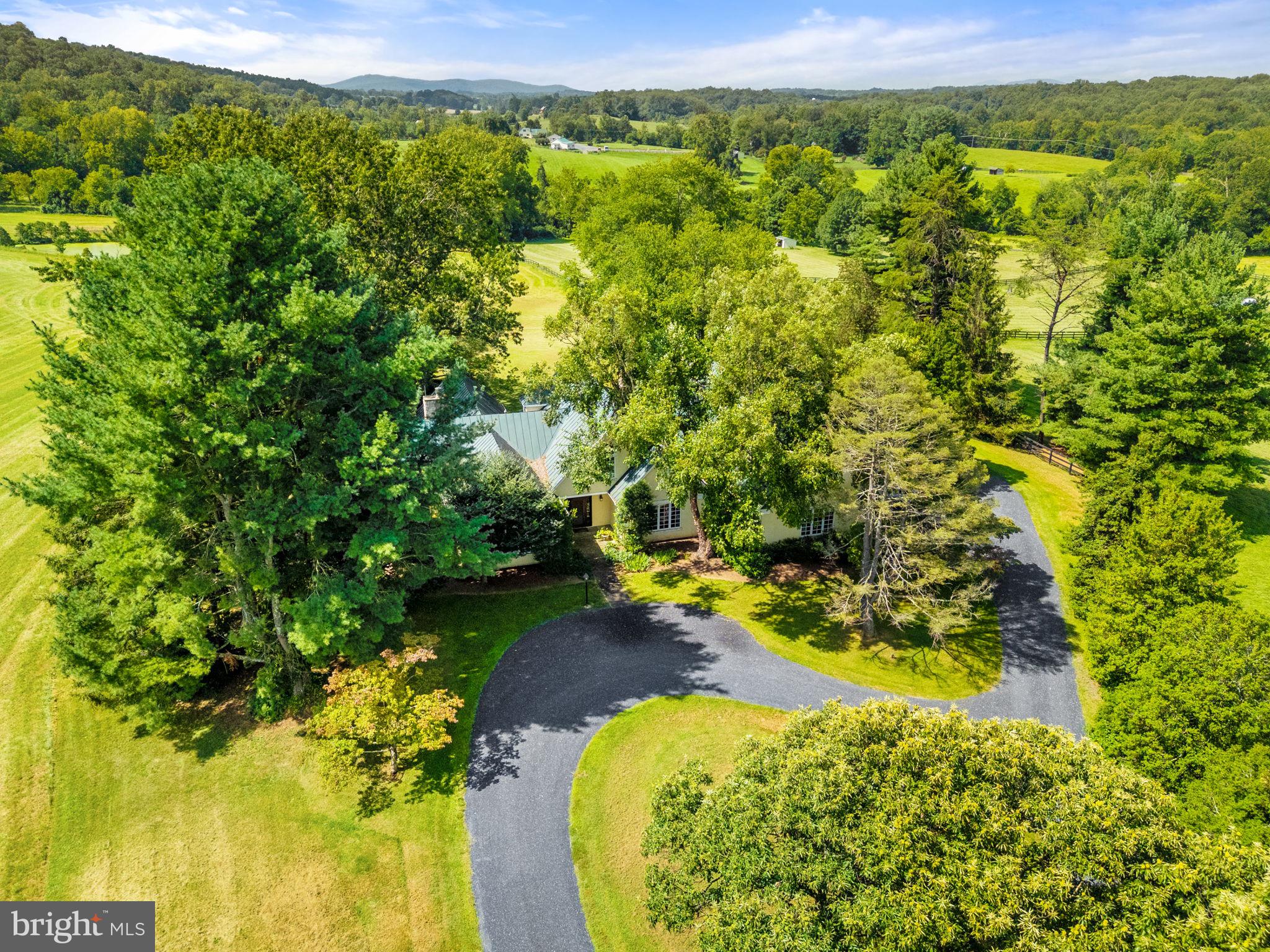 3418 Halfway Rd