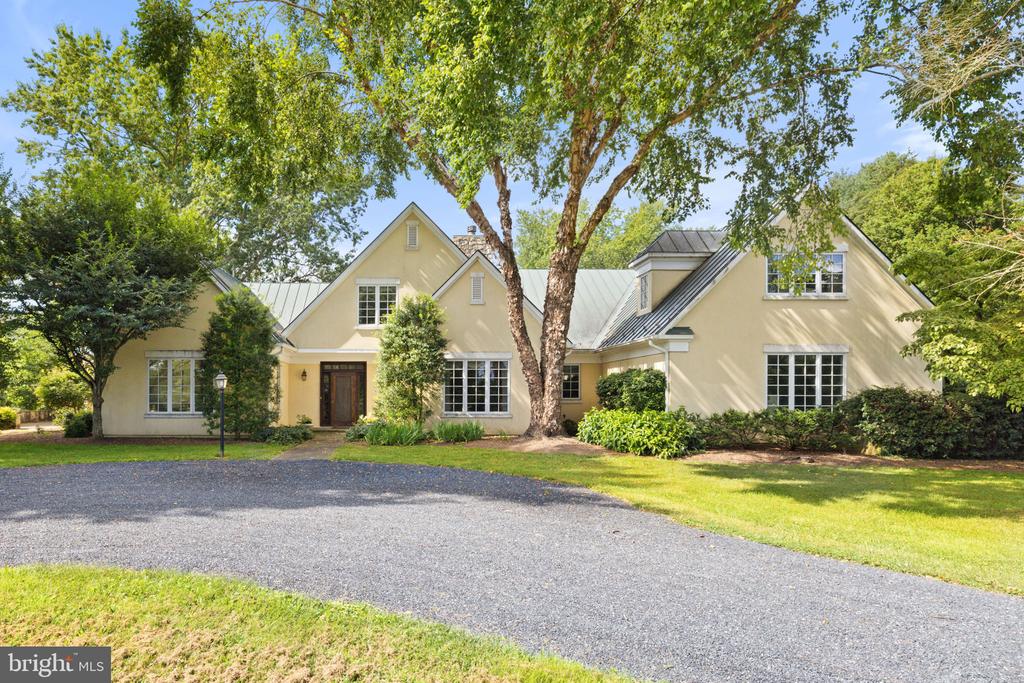 3418 Halfway Rd